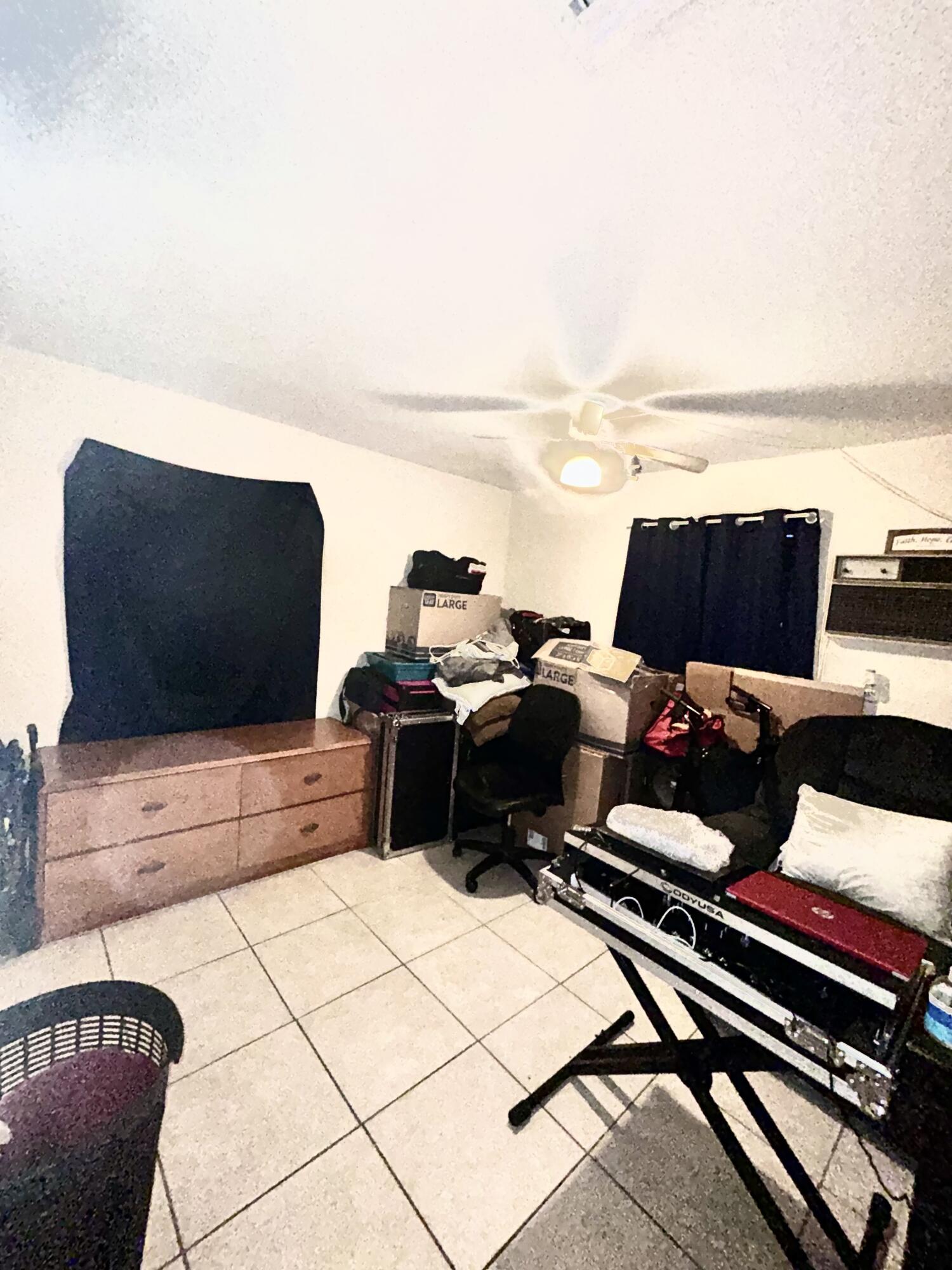 RIVIERA BEACH HEIGHTS ADD 5 - Residential