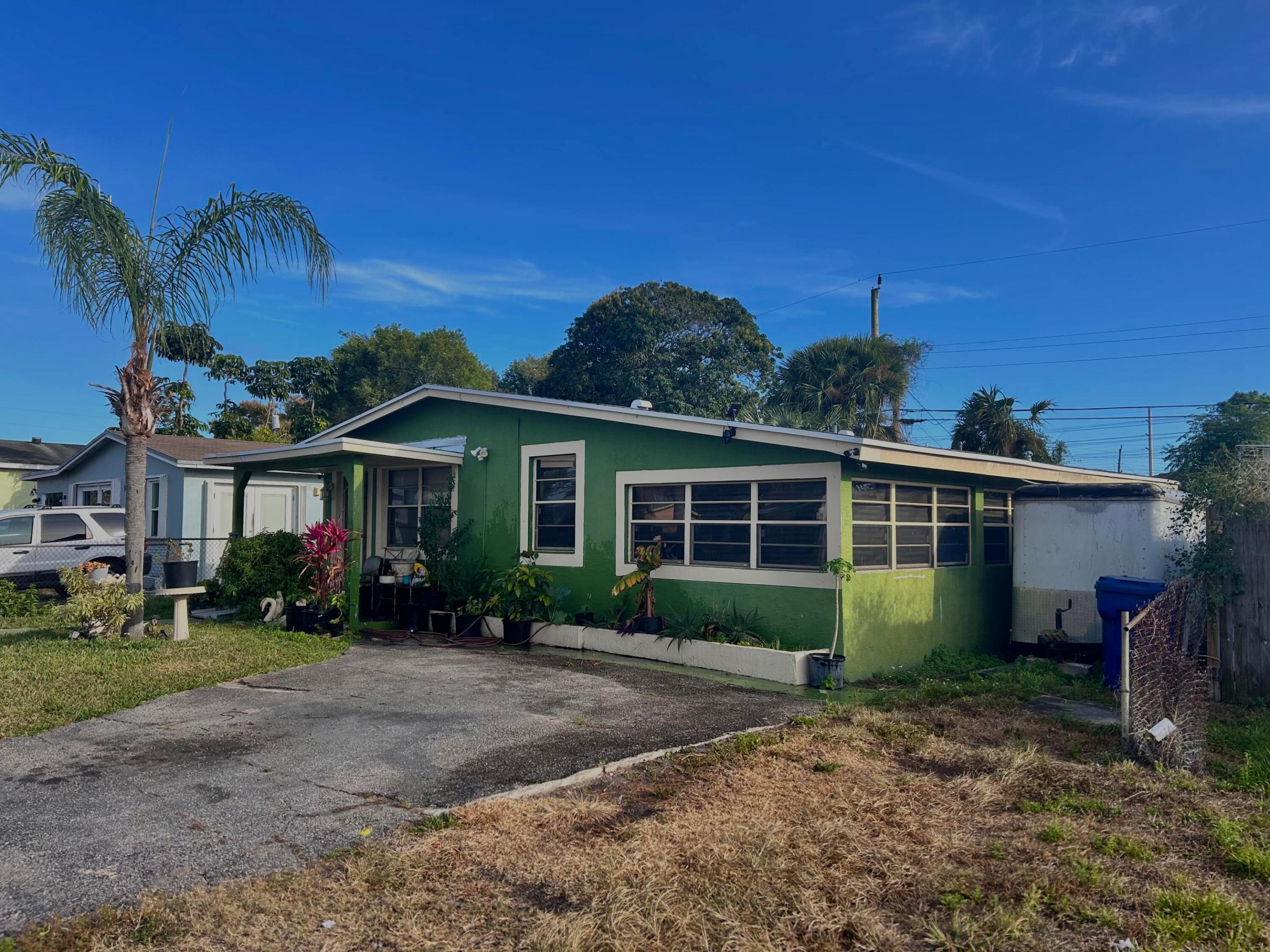 RIVIERA BEACH HEIGHTS ADD 5 - Residential