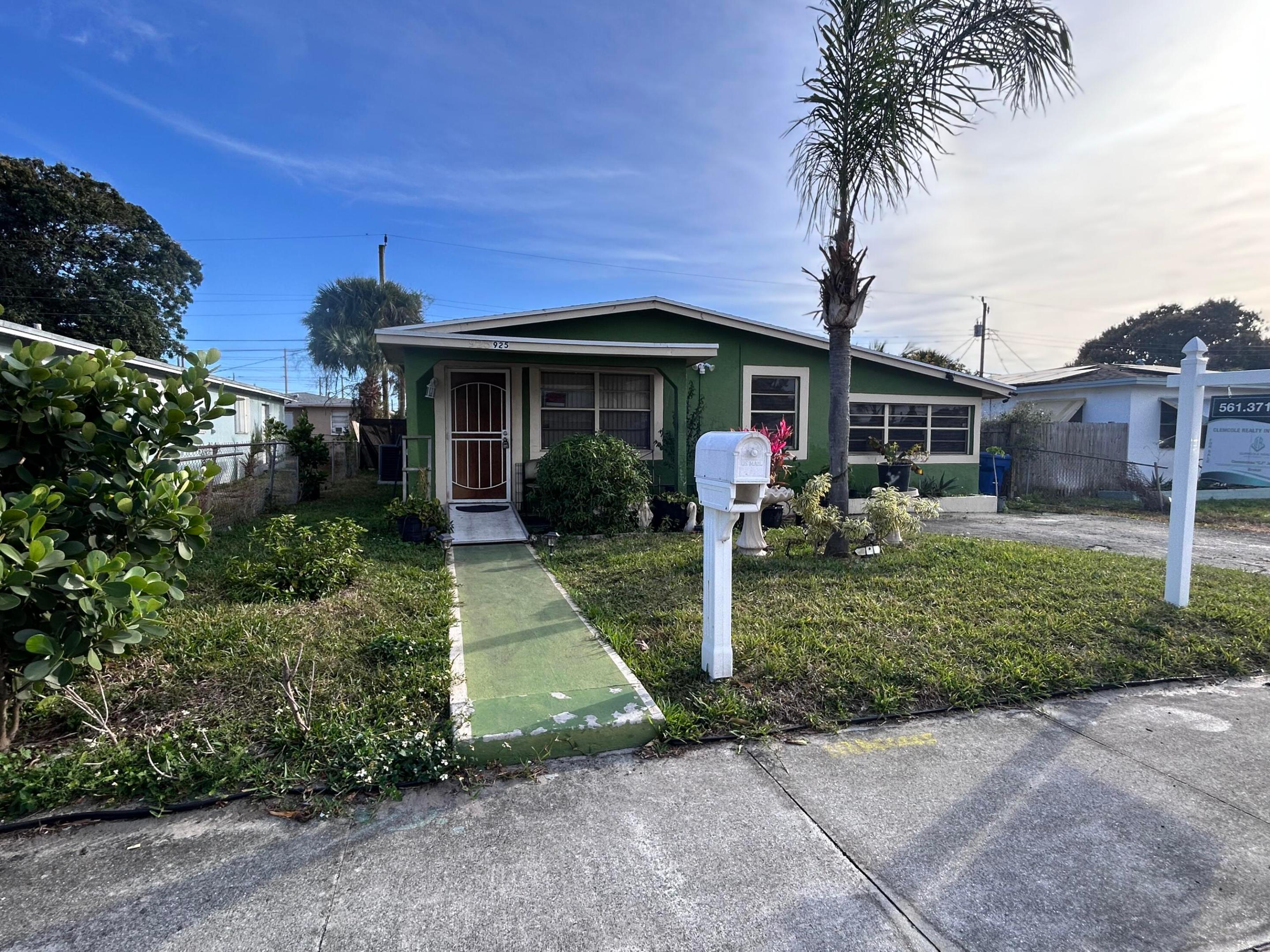 RIVIERA BEACH HEIGHTS ADD 5 - Residential