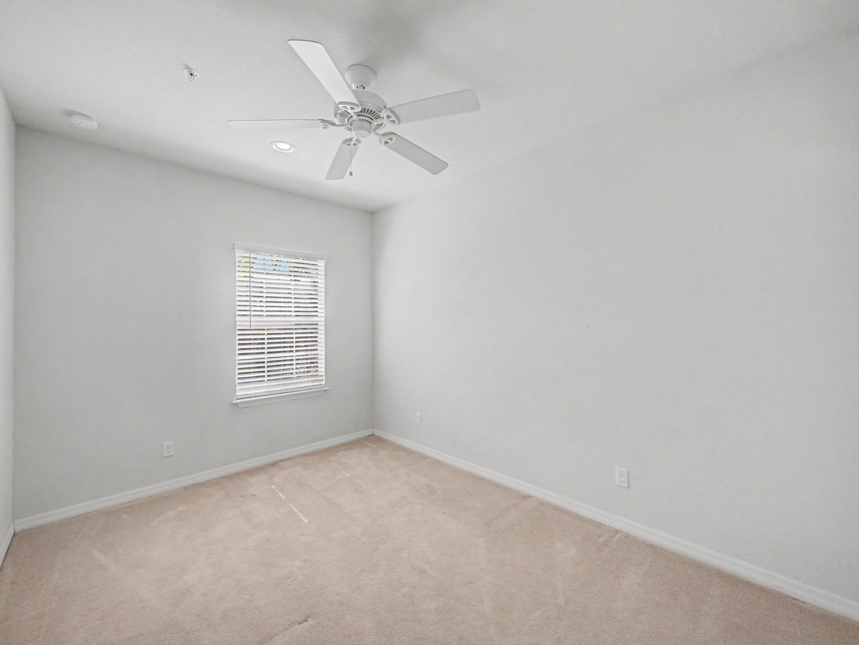 SANDPIPER COVE II AT BOTANICA CONDO - Residential