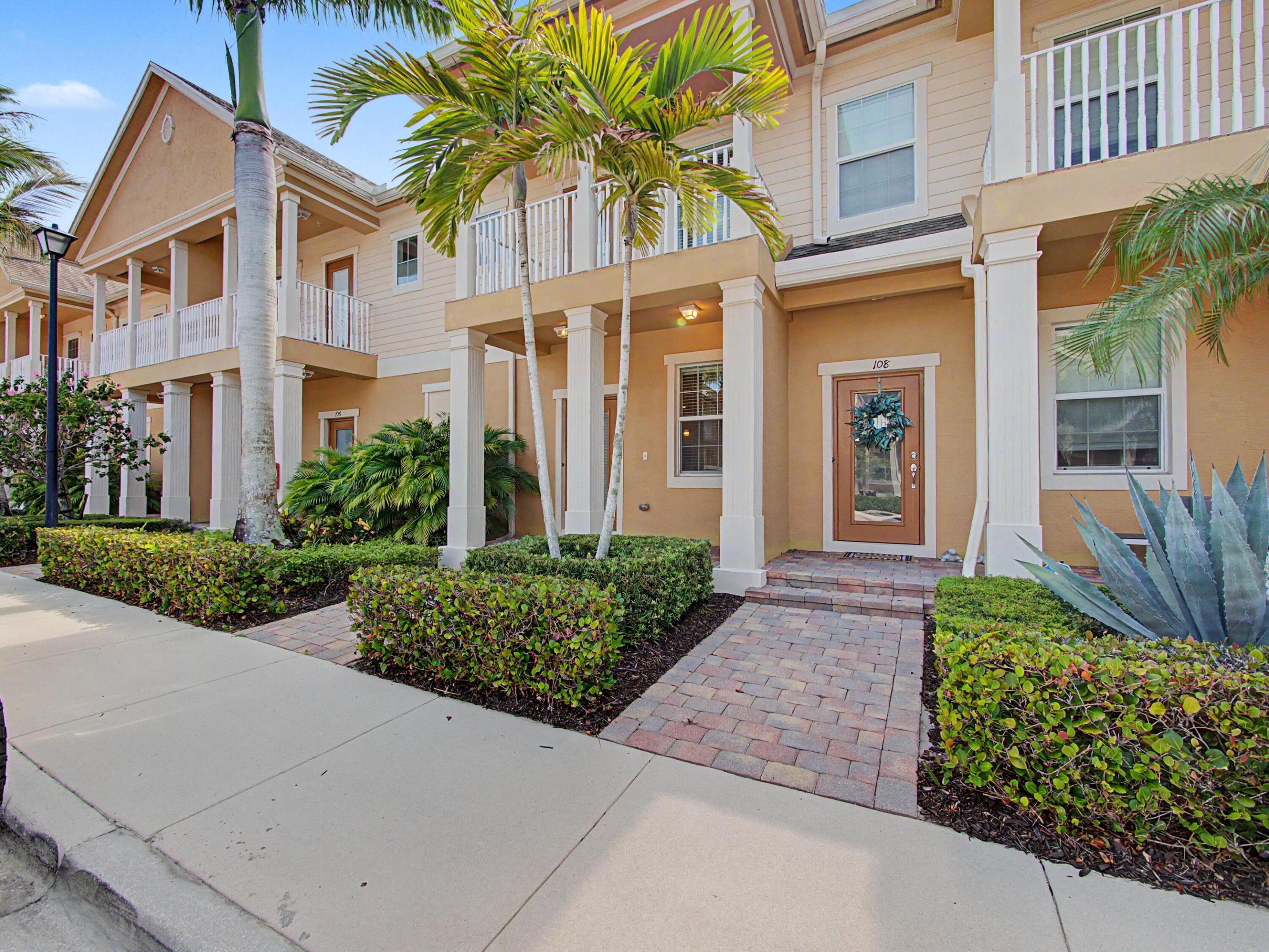 SANDPIPER COVE II AT BOTANICA CONDO - Residential