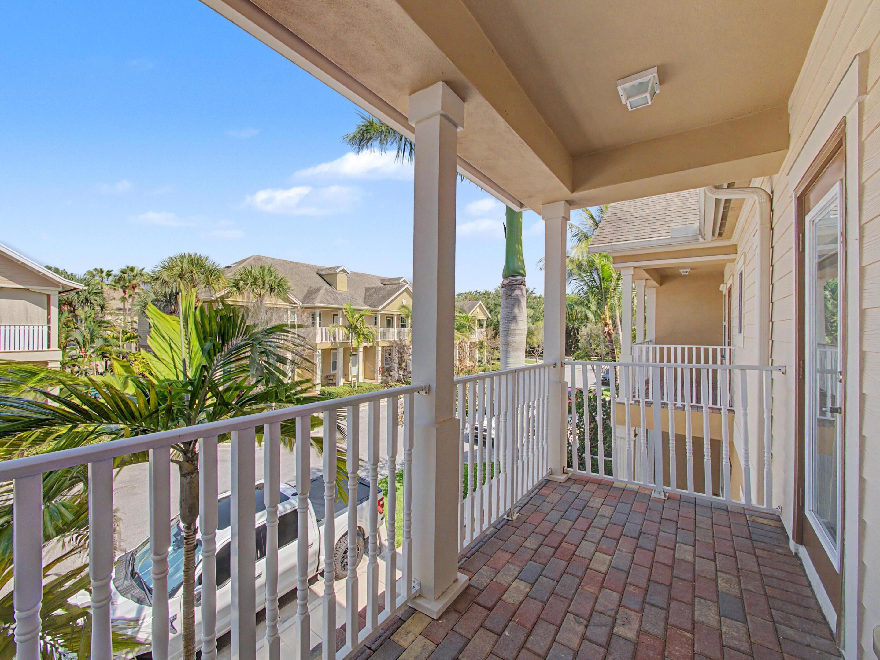 SANDPIPER COVE II AT BOTANICA CONDO - Residential
