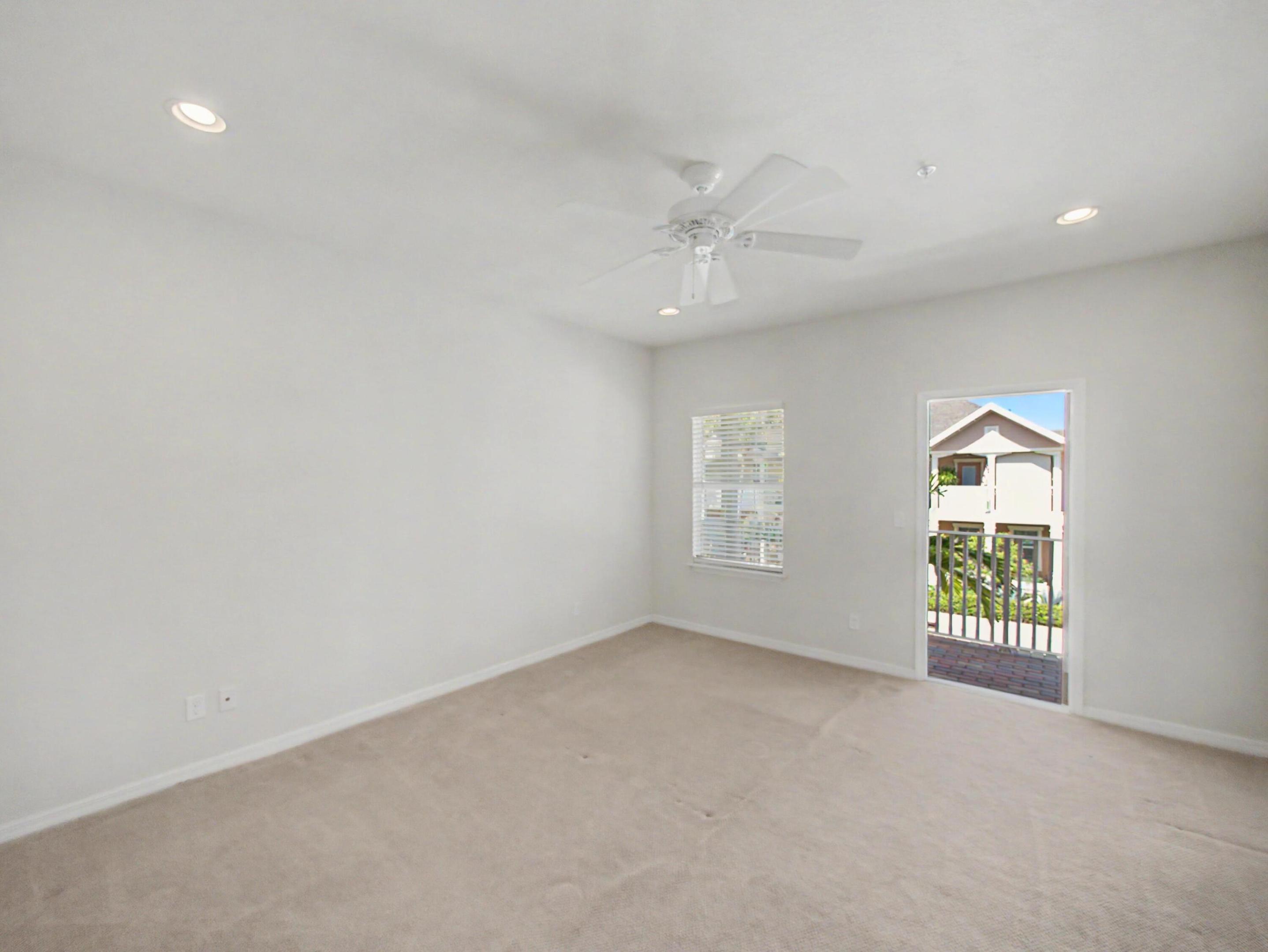 SANDPIPER COVE II AT BOTANICA CONDO - Residential