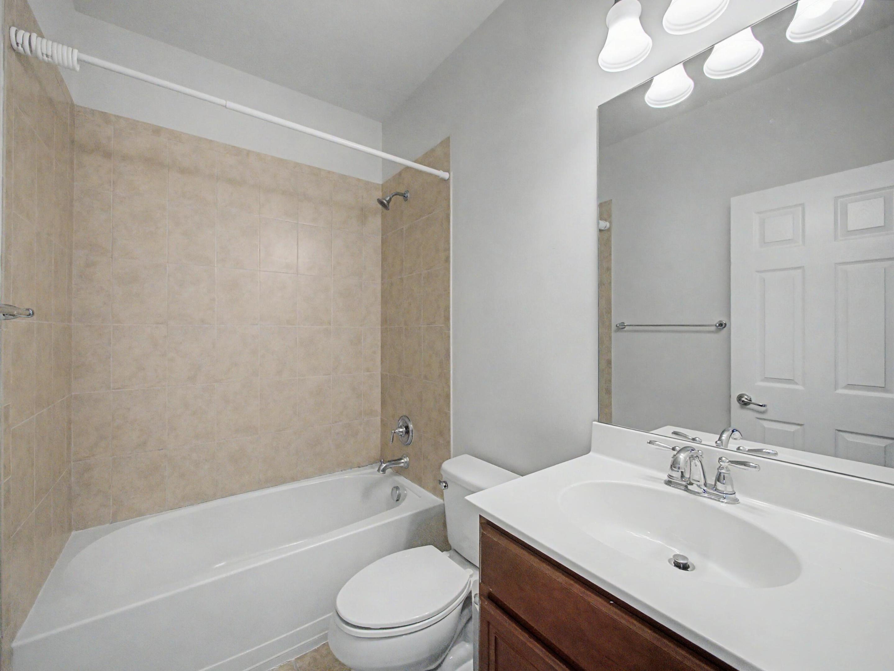 SANDPIPER COVE II AT BOTANICA CONDO - Residential