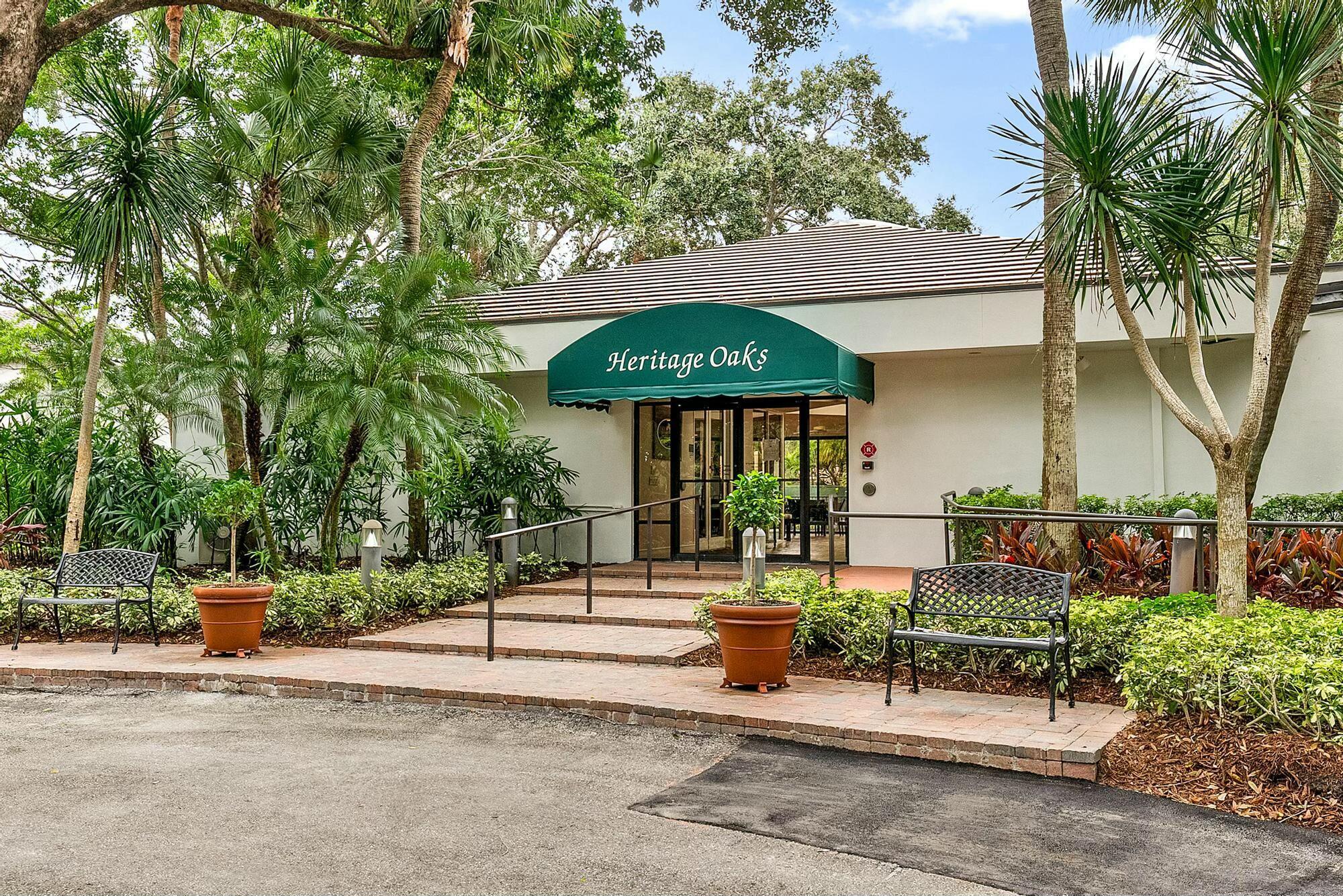 HERITAGE OAKS - Residential