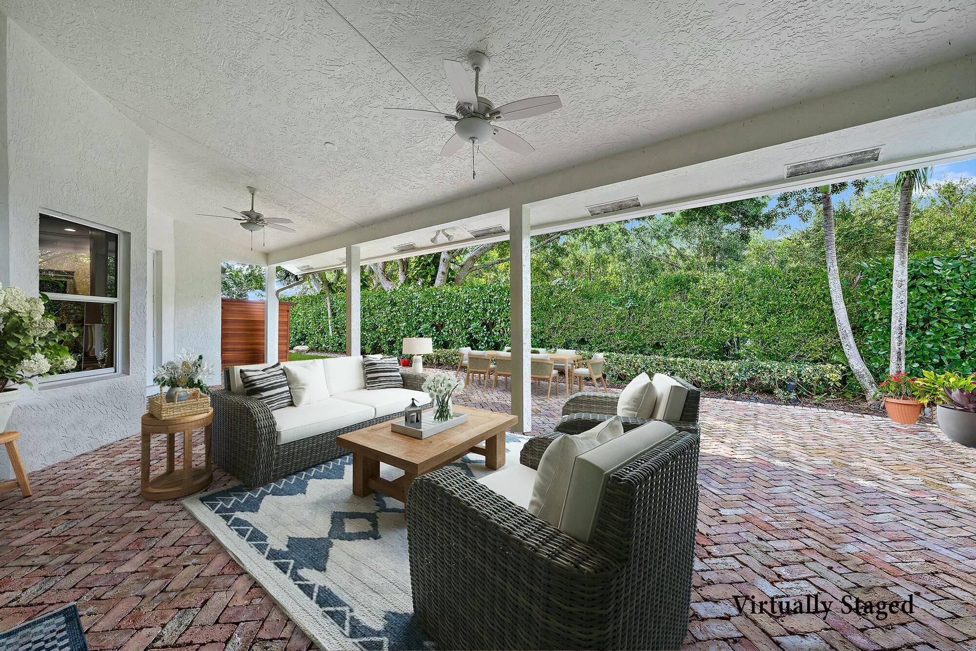 HERITAGE OAKS - Residential