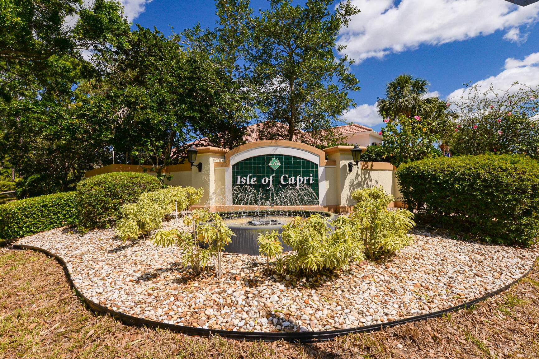 KINGS ISLE (Isle of Capri) - Residential