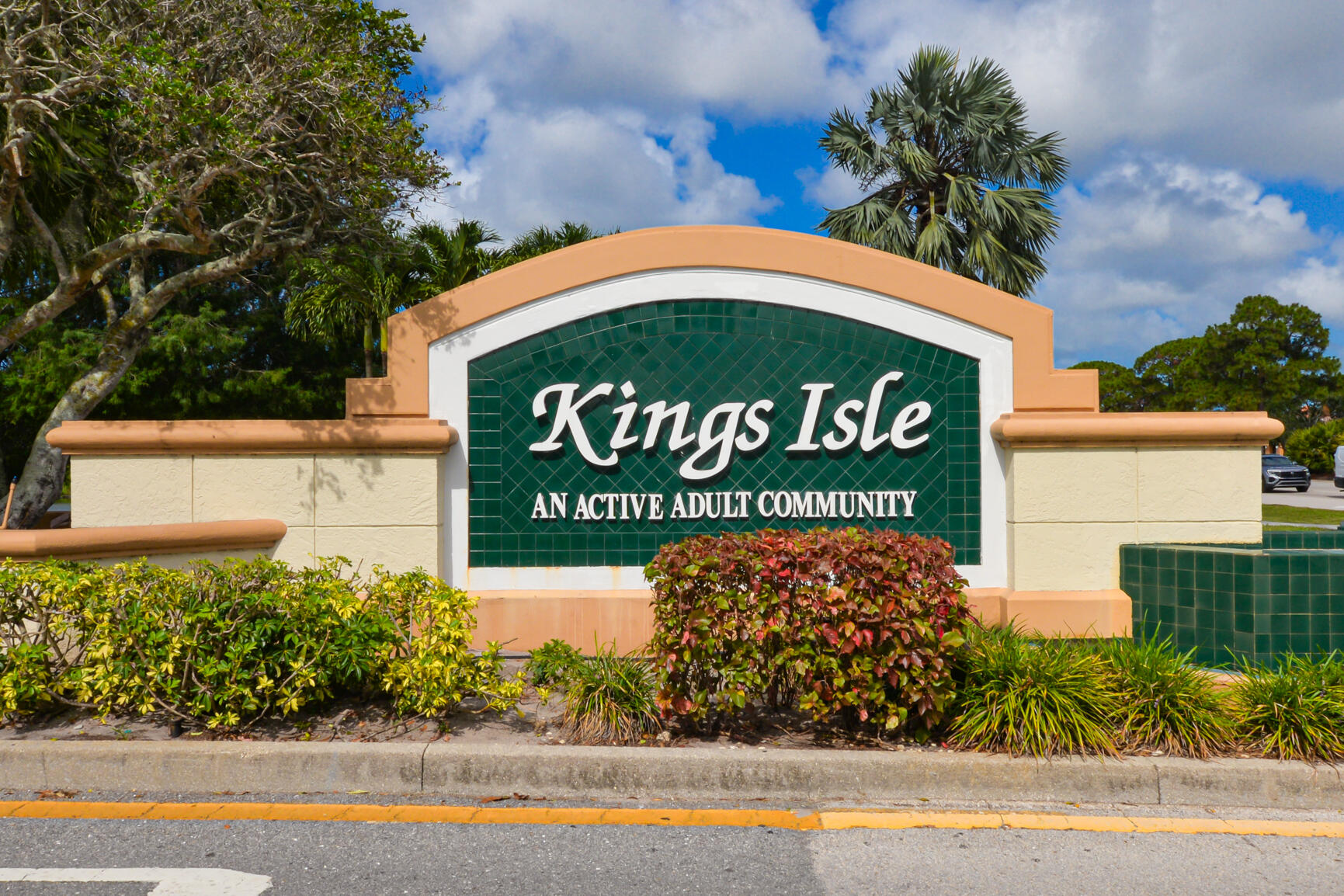 KINGS ISLE (Isle of Capri) - Residential