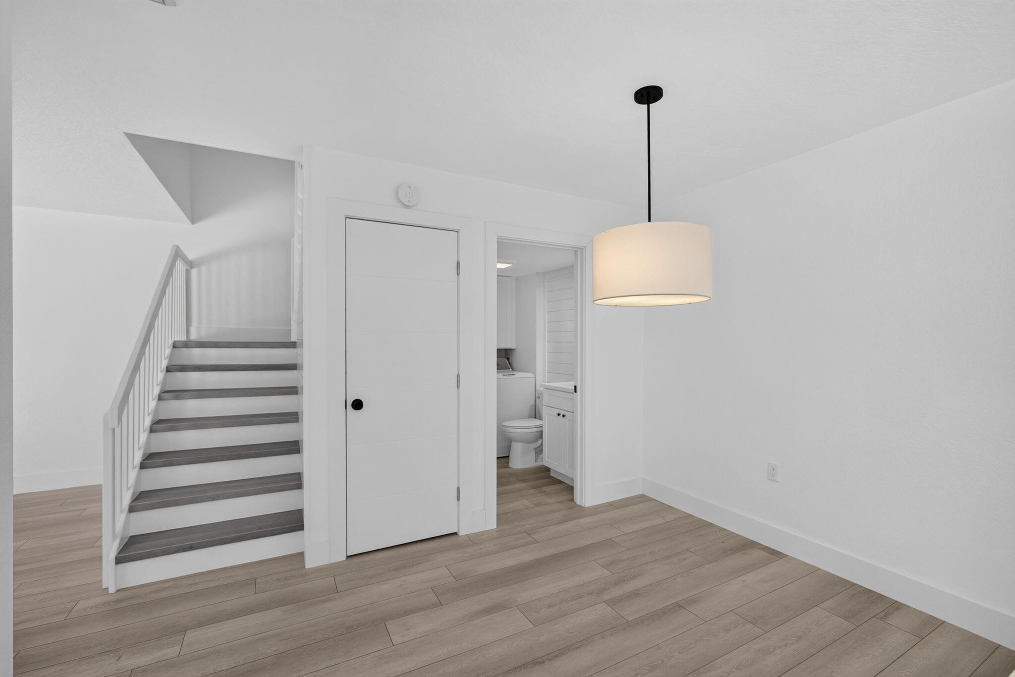 VILLAGE OF SANDALWOOD LAKES 1 - Residential Lease
