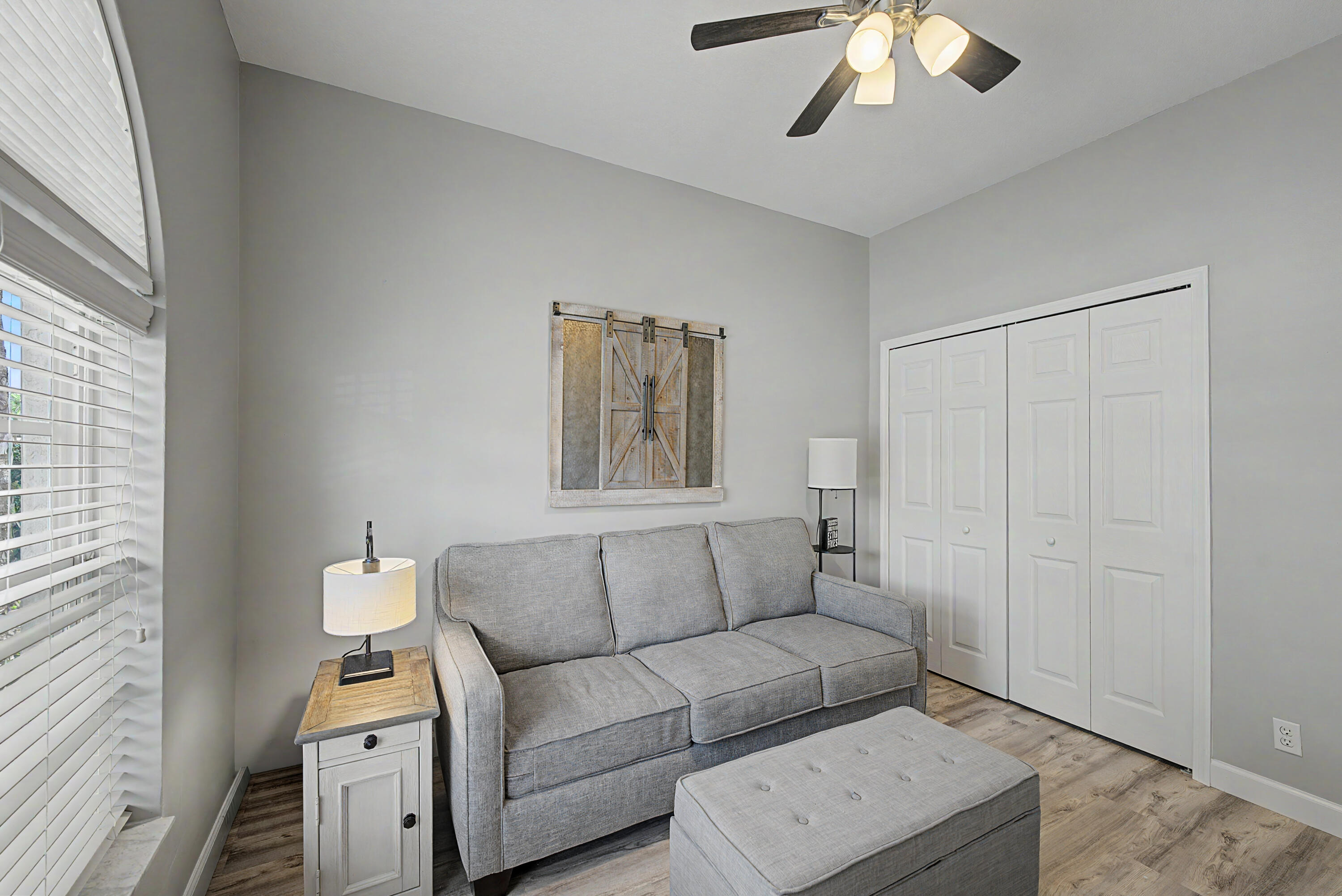 POD 7B AT THE RESERVE, PUD I - TORREY PINES - Residential