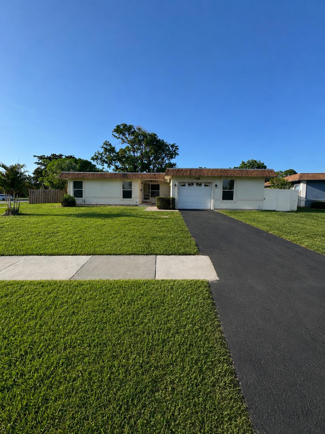 HEATHGATE FIRST ADD - Residential Lease