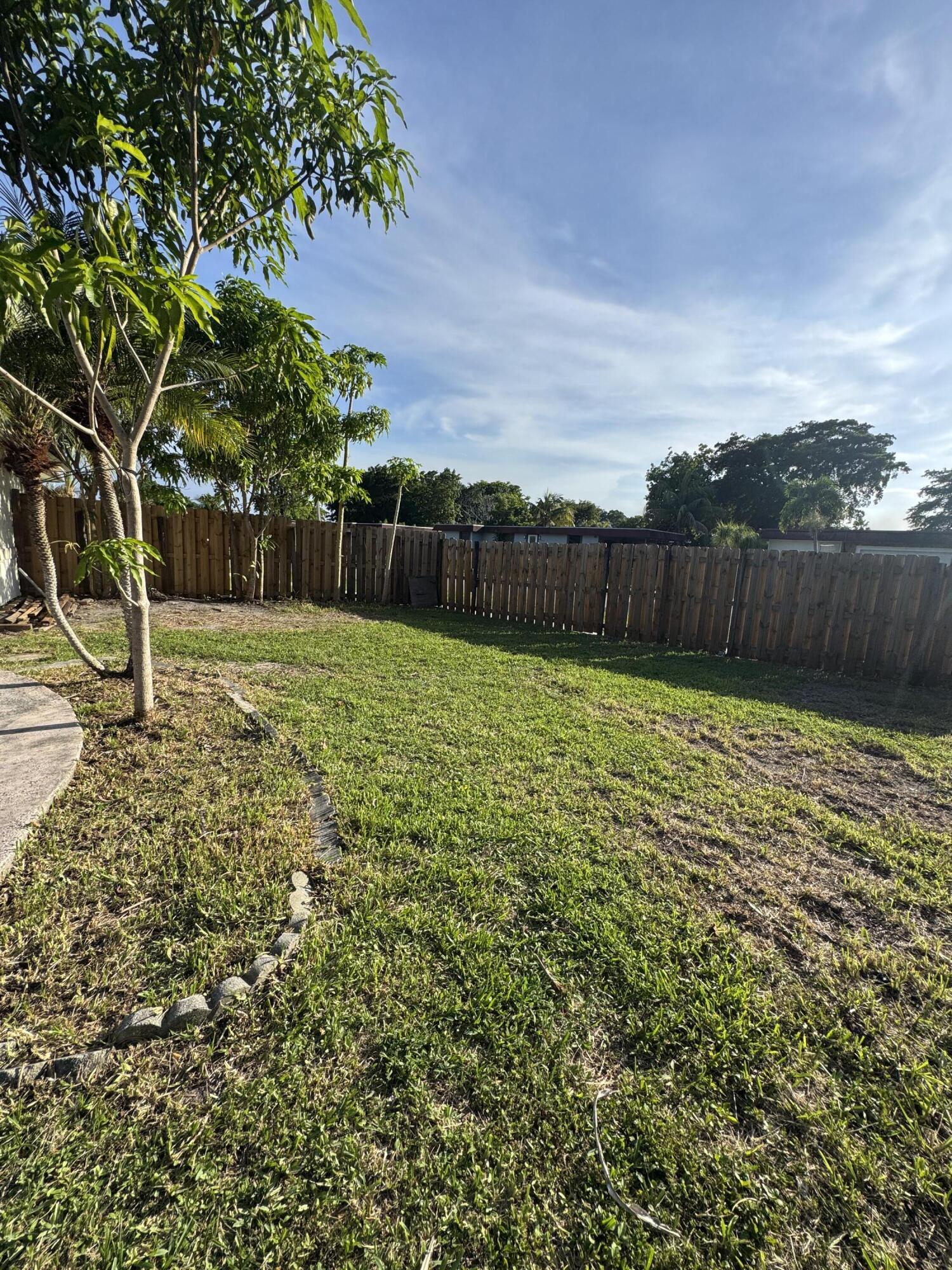 HEATHGATE FIRST ADD - Residential Lease