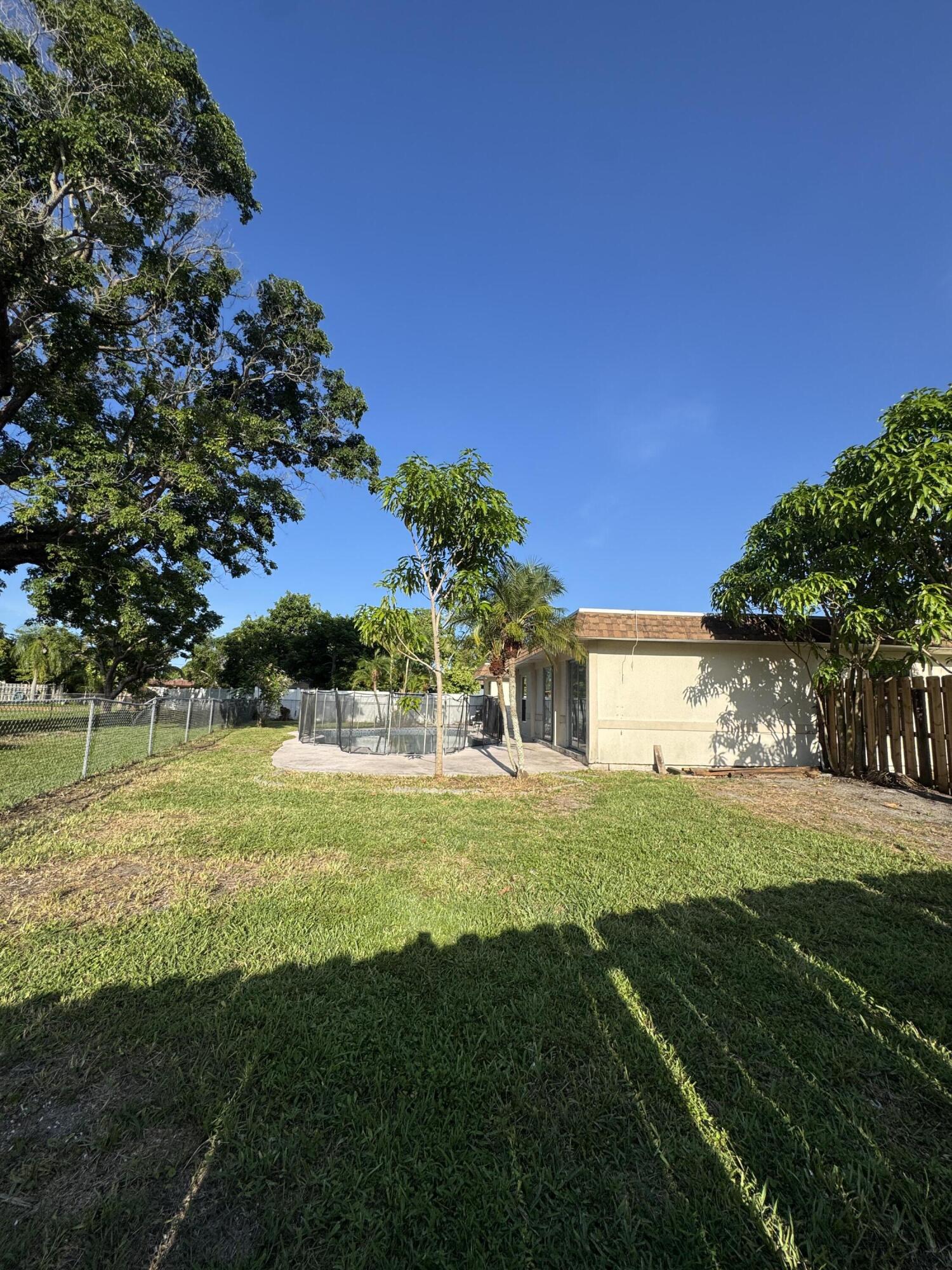 HEATHGATE FIRST ADD - Residential Lease