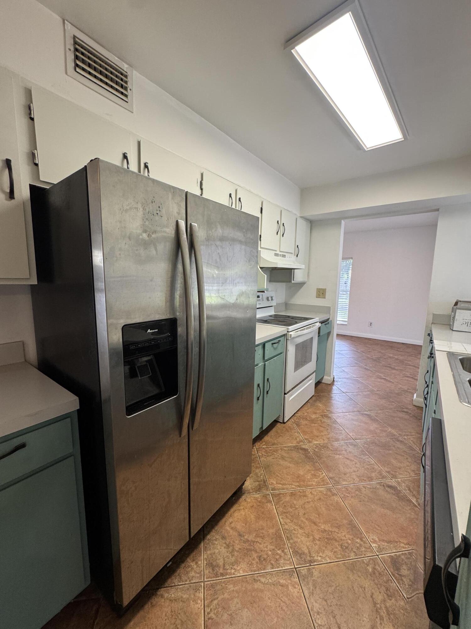 HEATHGATE FIRST ADD - Residential Lease