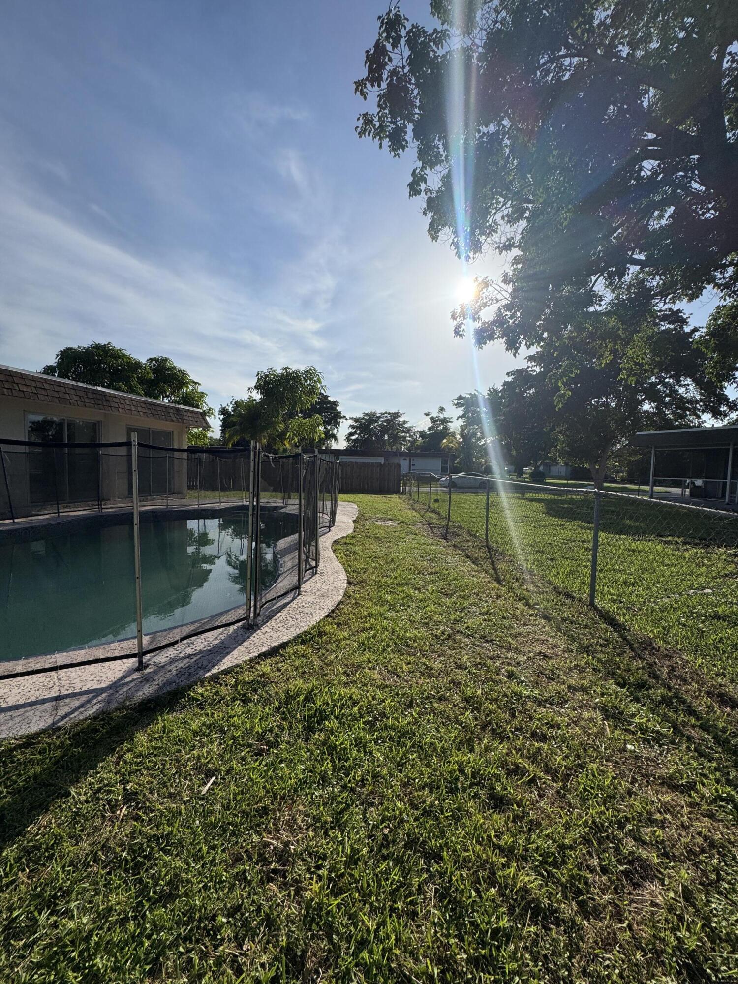 HEATHGATE FIRST ADD - Residential Lease
