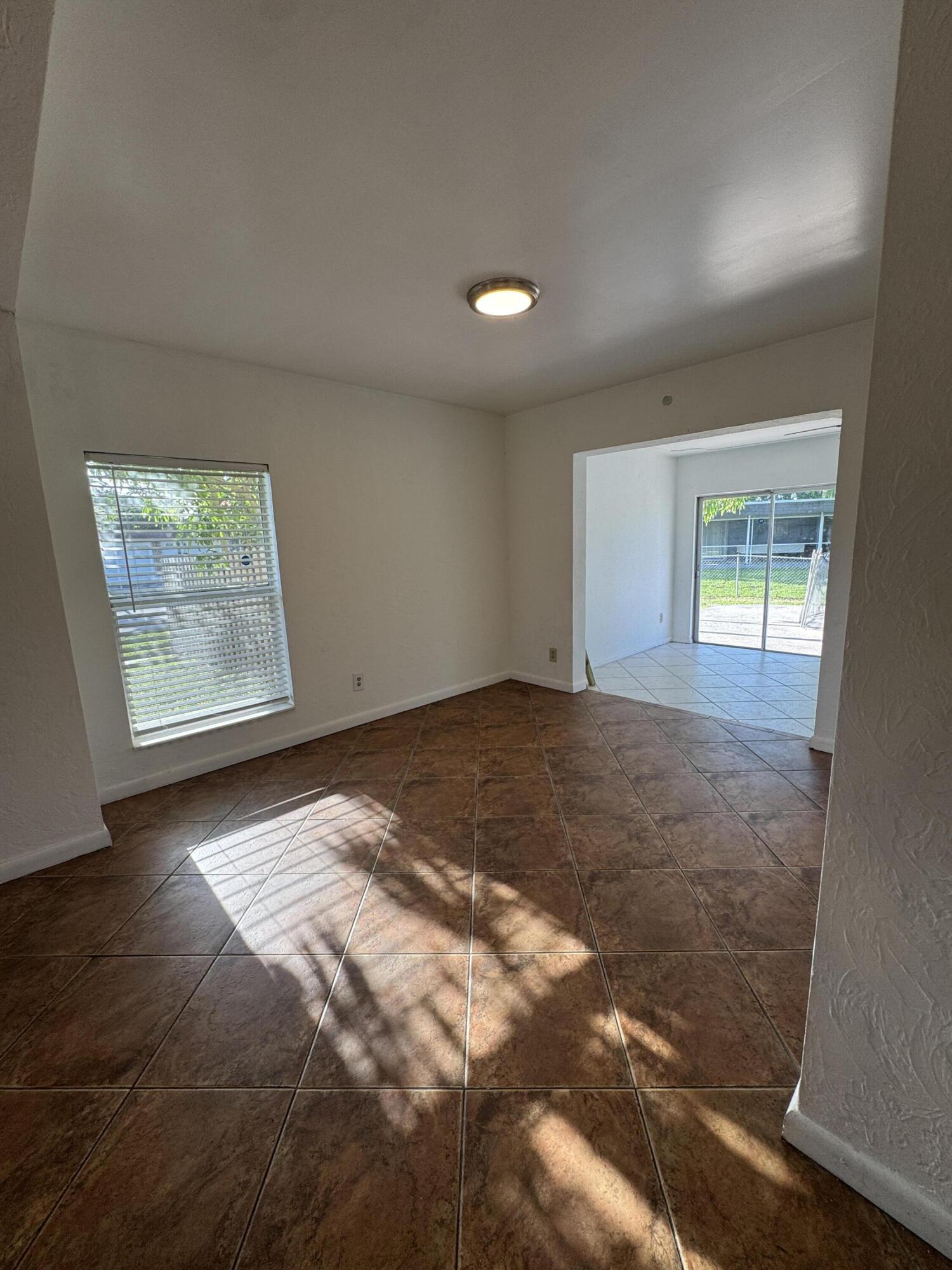HEATHGATE FIRST ADD - Residential Lease
