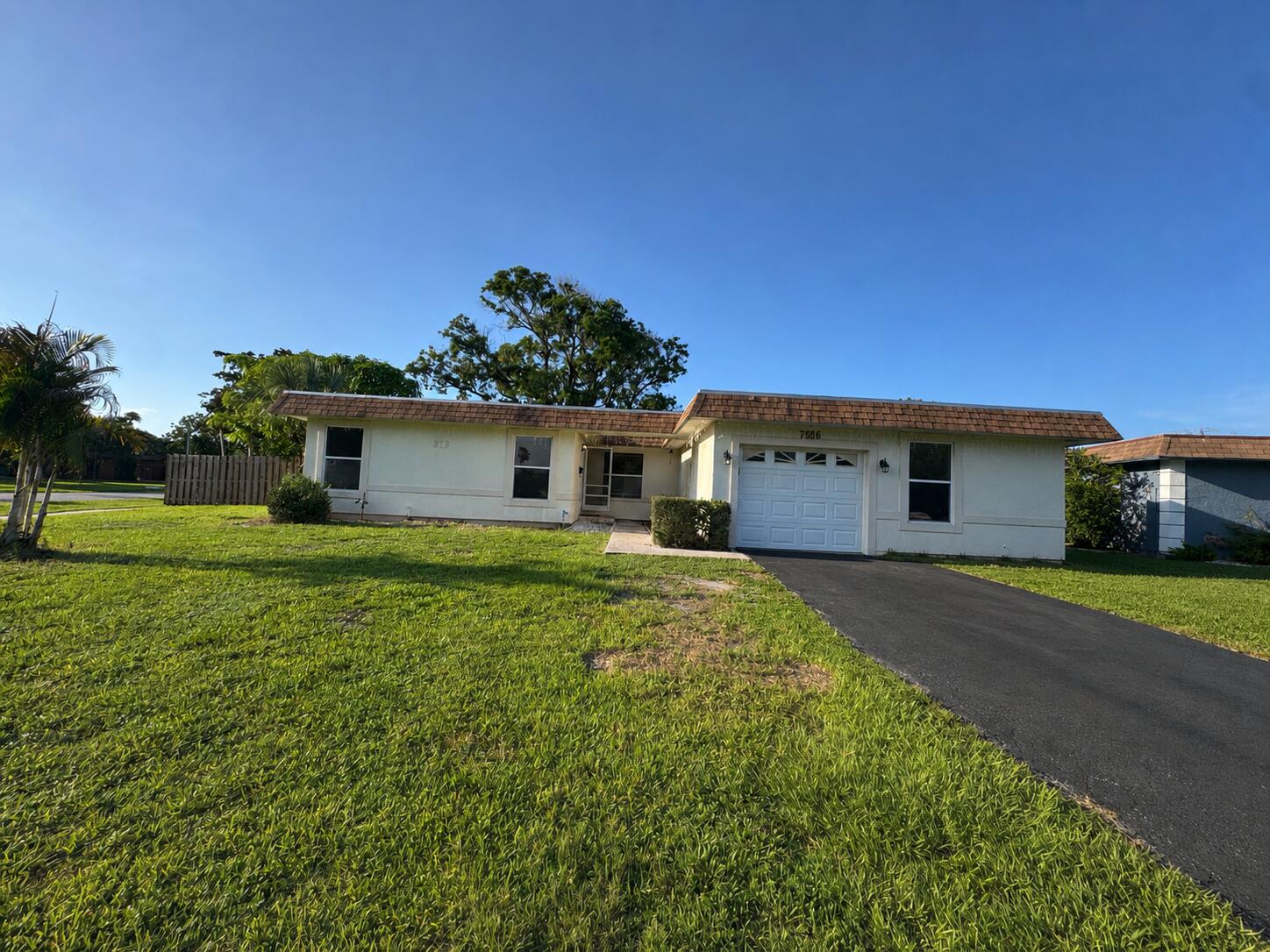 HEATHGATE FIRST ADD - Residential Lease
