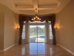 WHISPERING WOODS - Residential