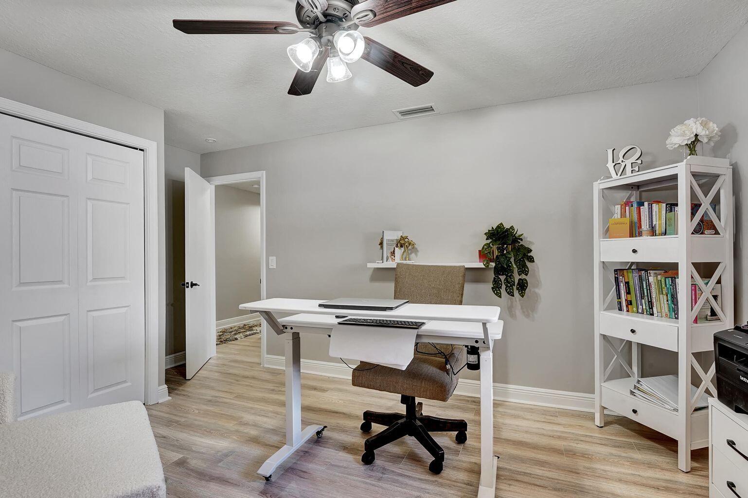 RIDGEWOOD ESTATES - Residential Lease