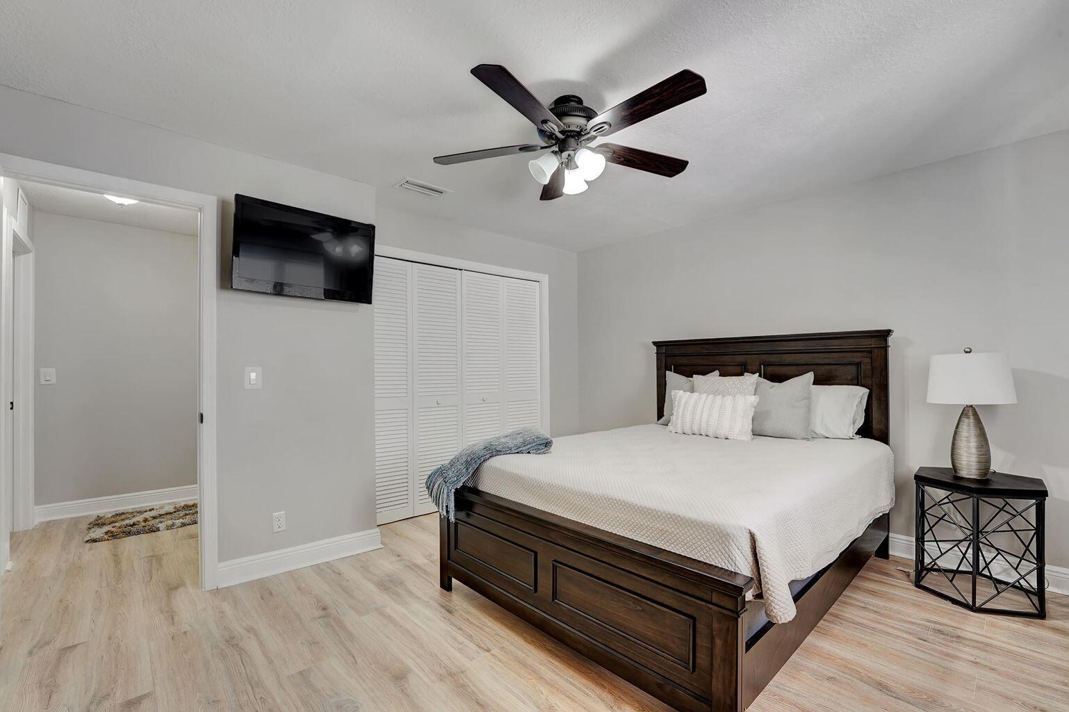 RIDGEWOOD ESTATES - Residential Lease