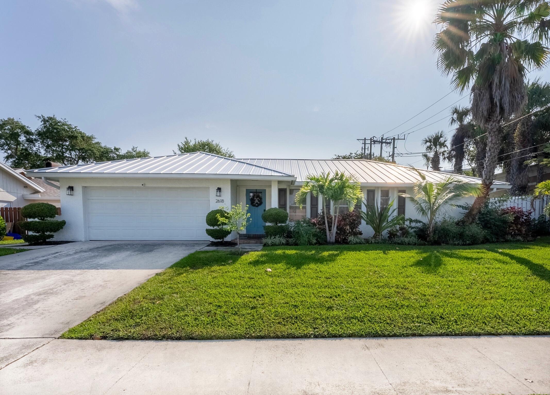 RIDGEWOOD ESTATES - Residential Lease