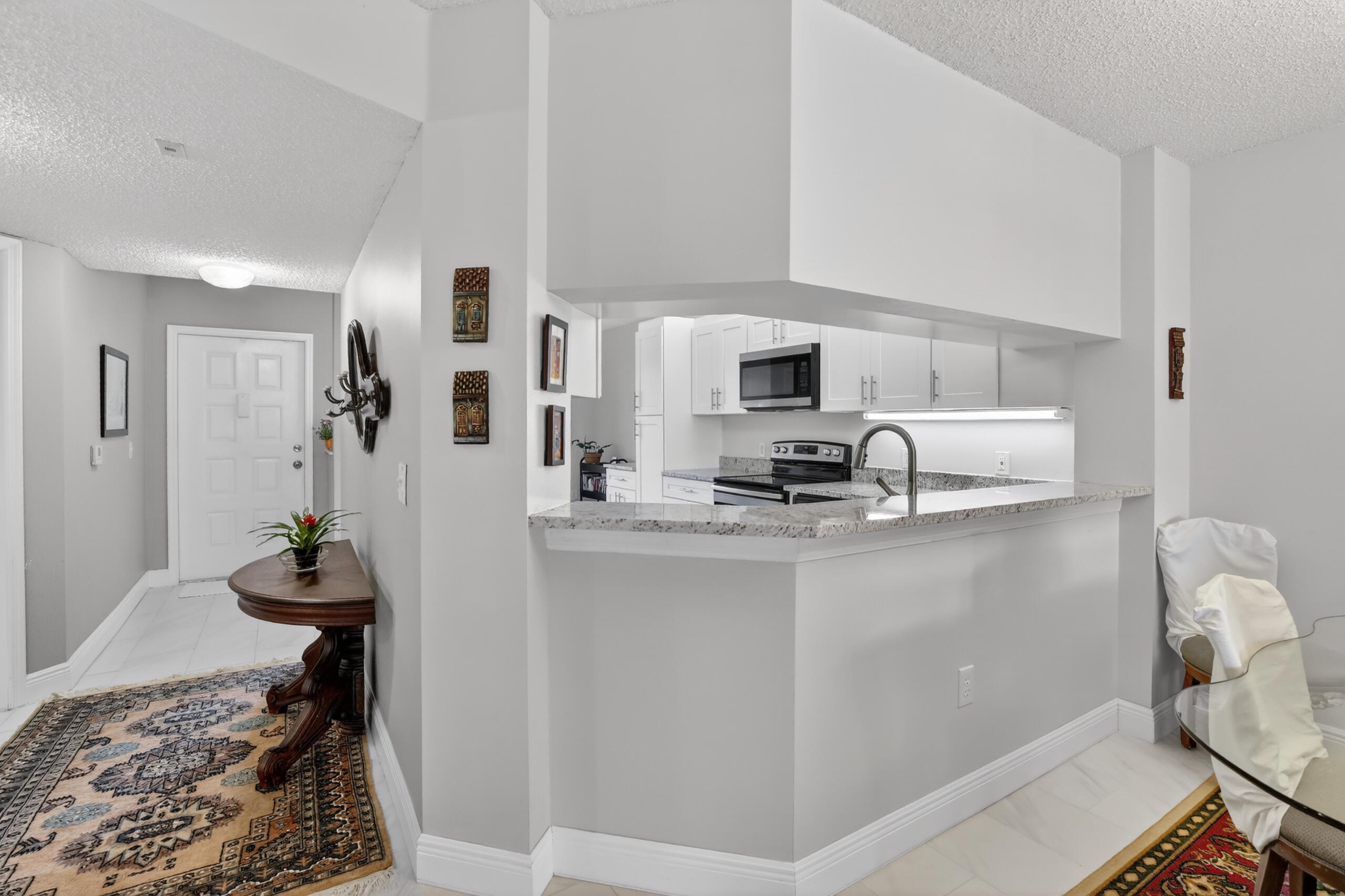 SUNRISE LAKES 197 CONDO - Residential