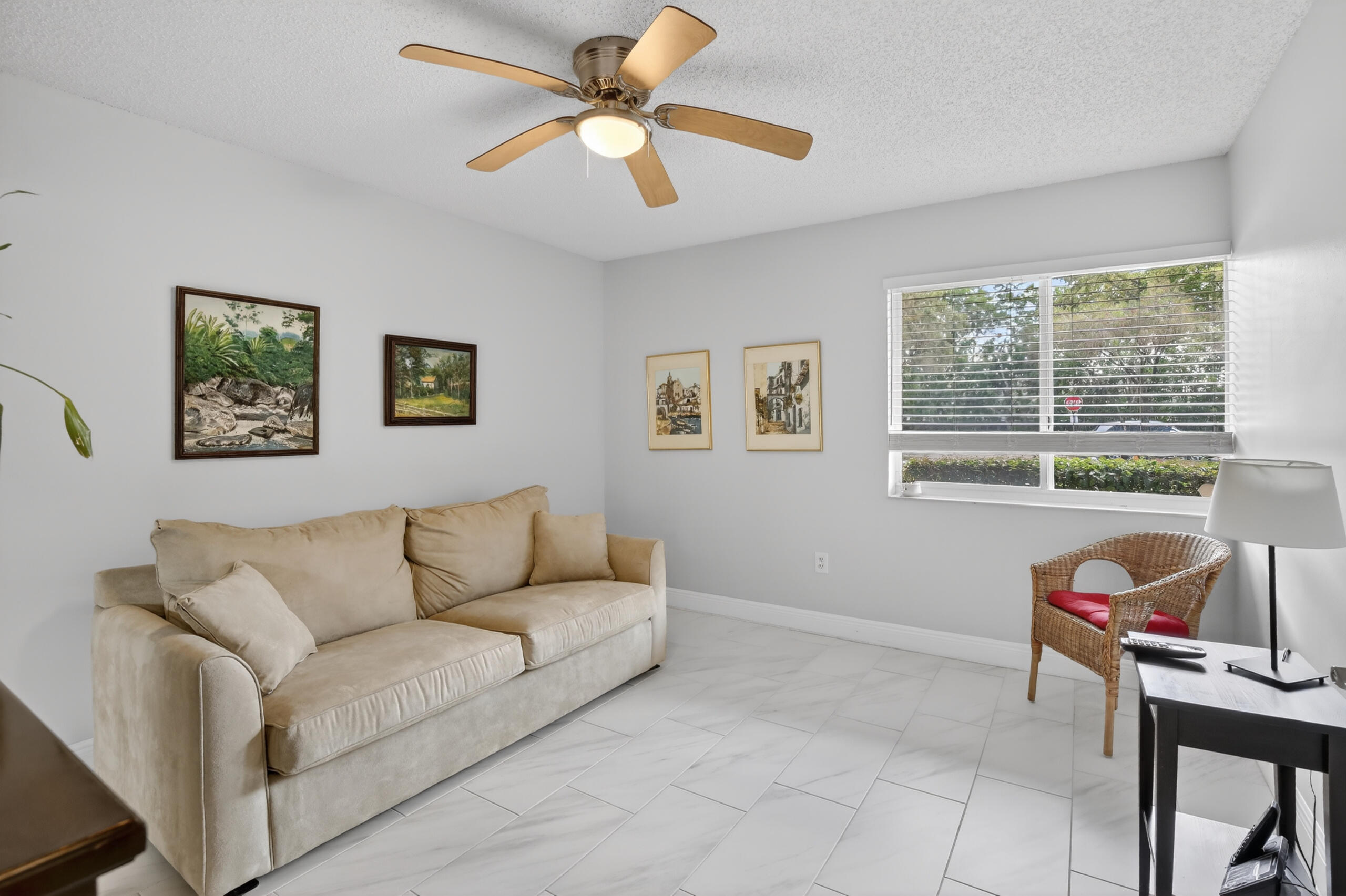 SUNRISE LAKES 197 CONDO - Residential