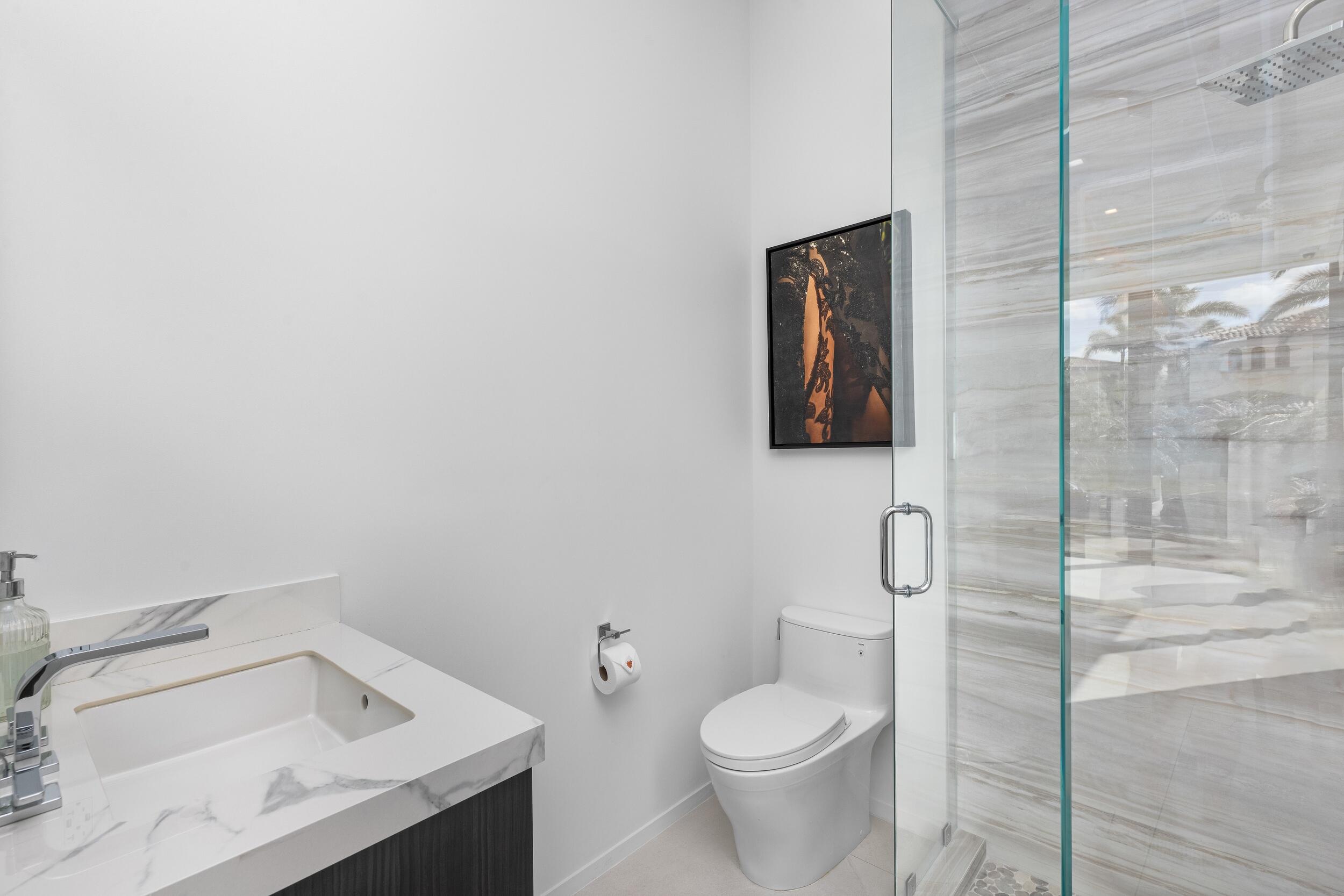 Venice 8-12 B - Residential