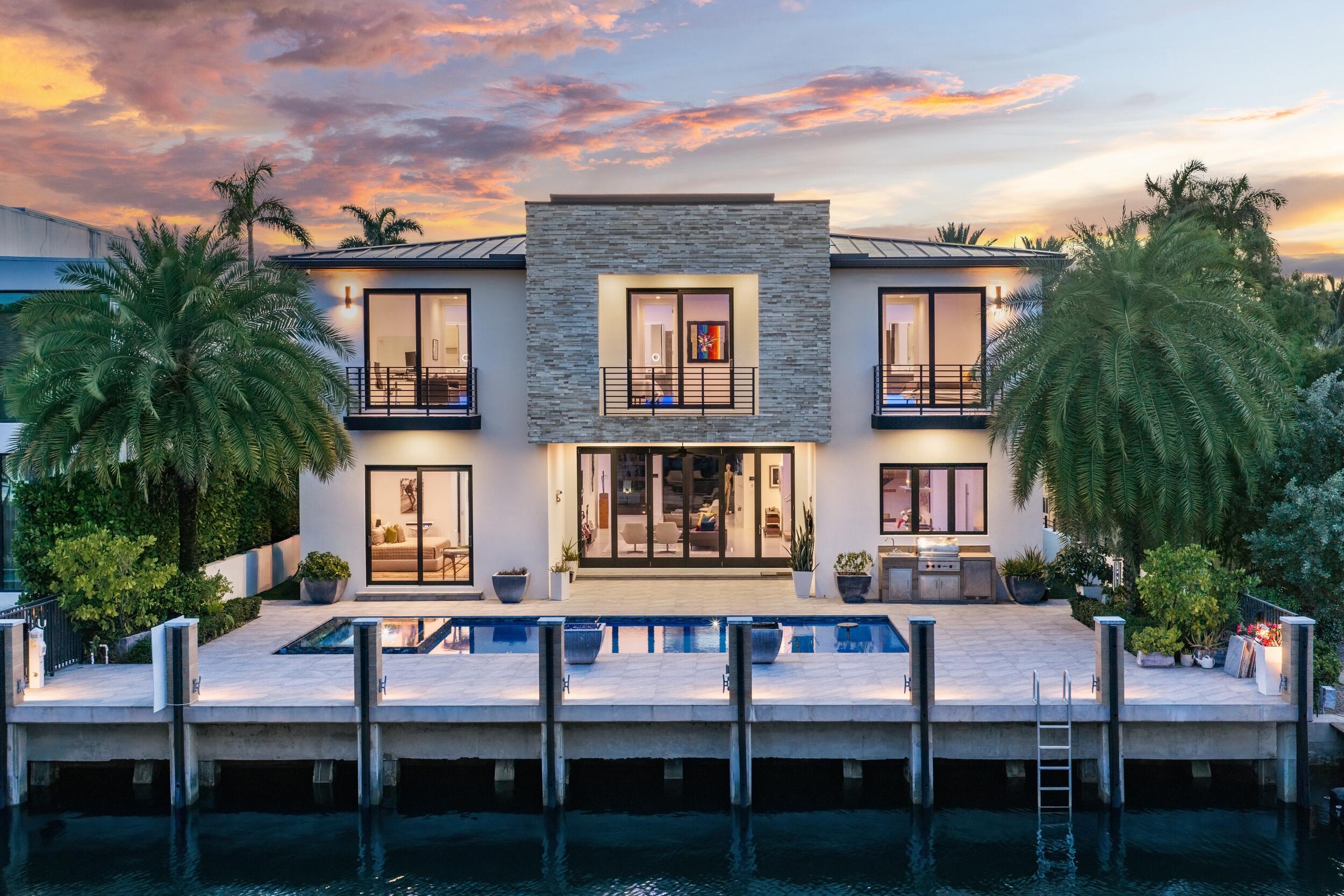 Venice 8-12 B - Residential