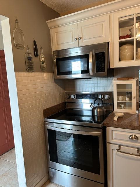 LAKE CLARKE GARDENS CONDO 25 - Residential