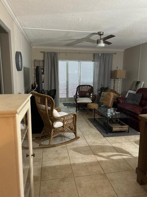LAKE CLARKE GARDENS CONDO 25 - Residential