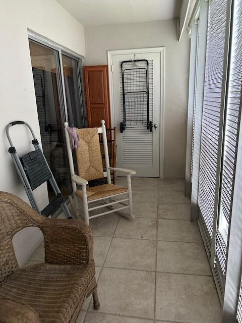 LAKE CLARKE GARDENS CONDO 25 - Residential