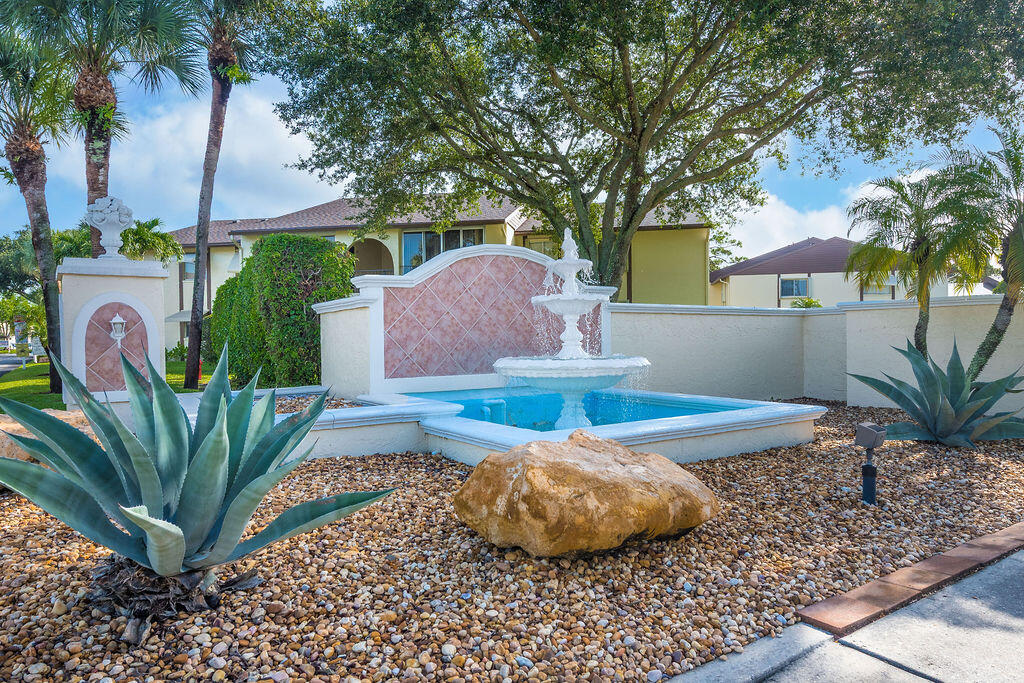 PINE RIDGE SOUTH 1 - Residential