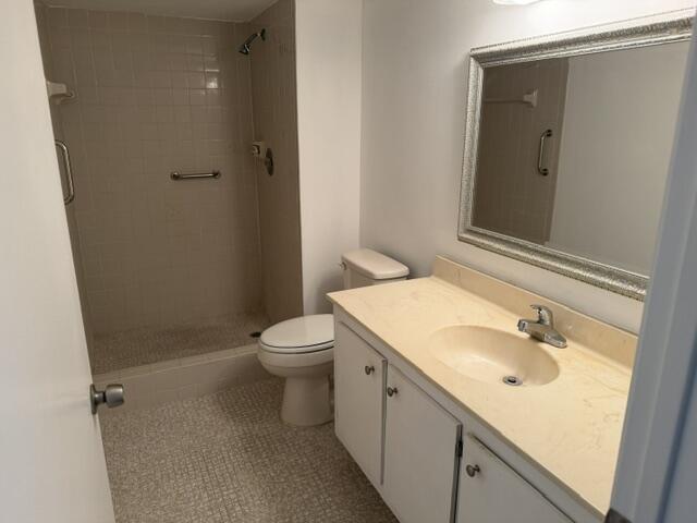 VILLAGES OF ORIOLE DEAUVILLE CONDO - Residential