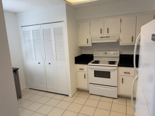 VILLAGES OF ORIOLE DEAUVILLE CONDO - Residential