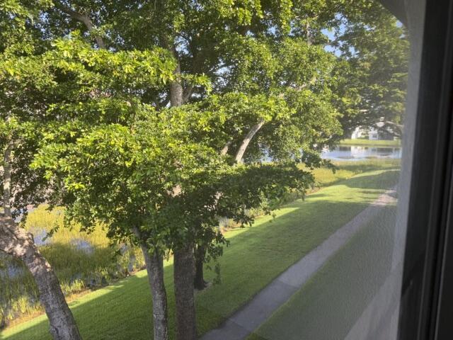 VILLAGES OF ORIOLE DEAUVILLE CONDO - Residential