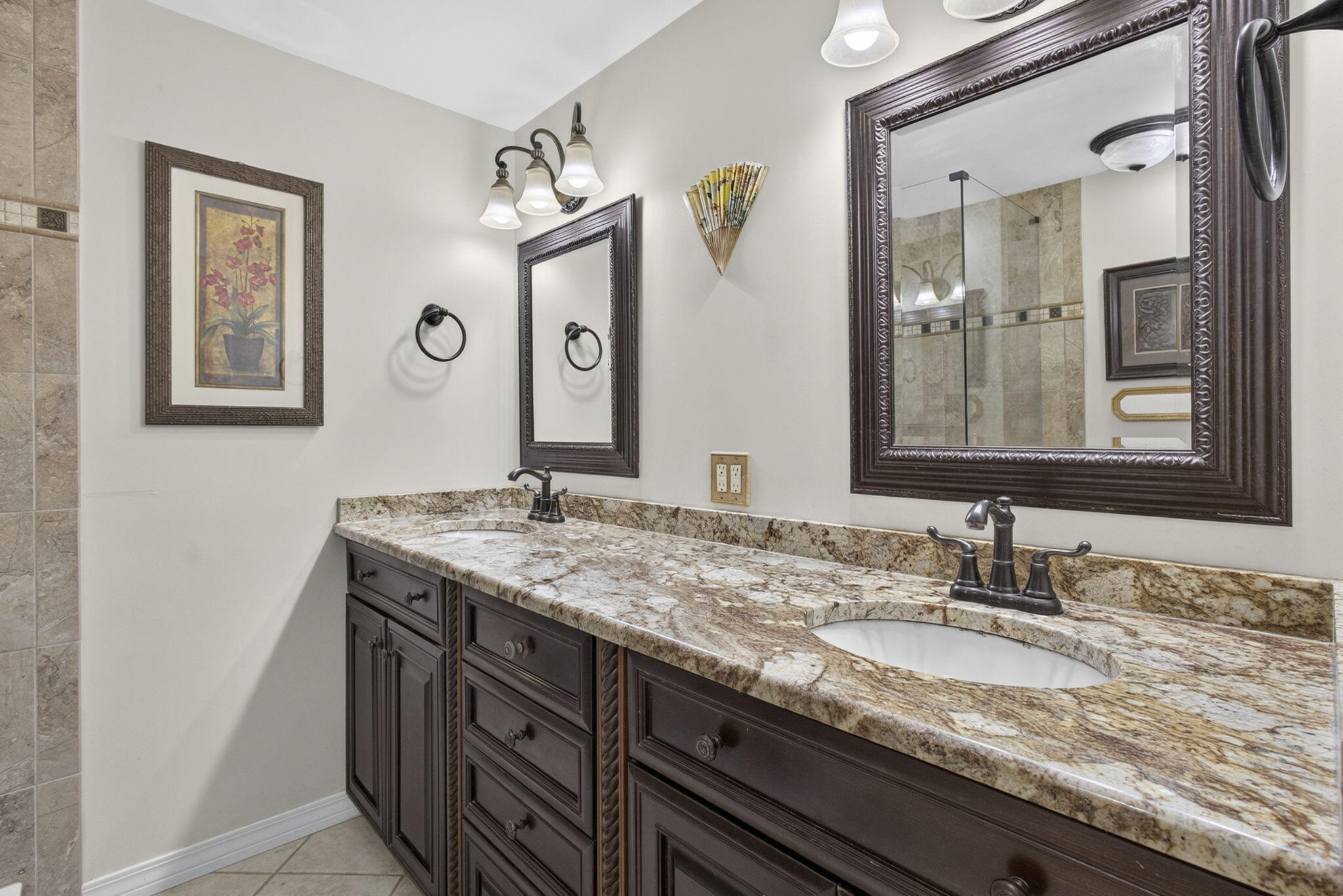 VILLAGE OF SANDALWOOD LAKES SOUTH - Residential