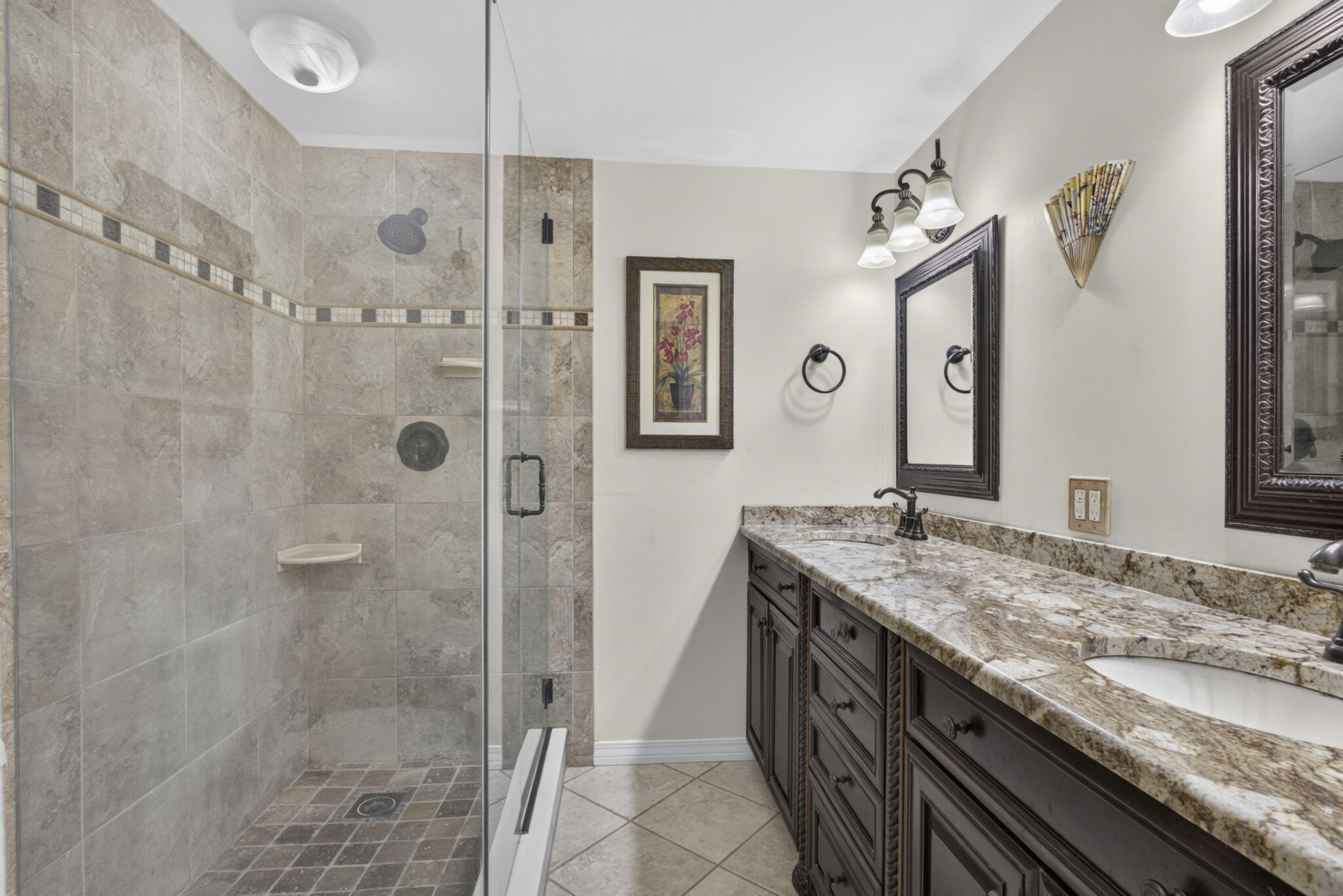 VILLAGE OF SANDALWOOD LAKES SOUTH - Residential