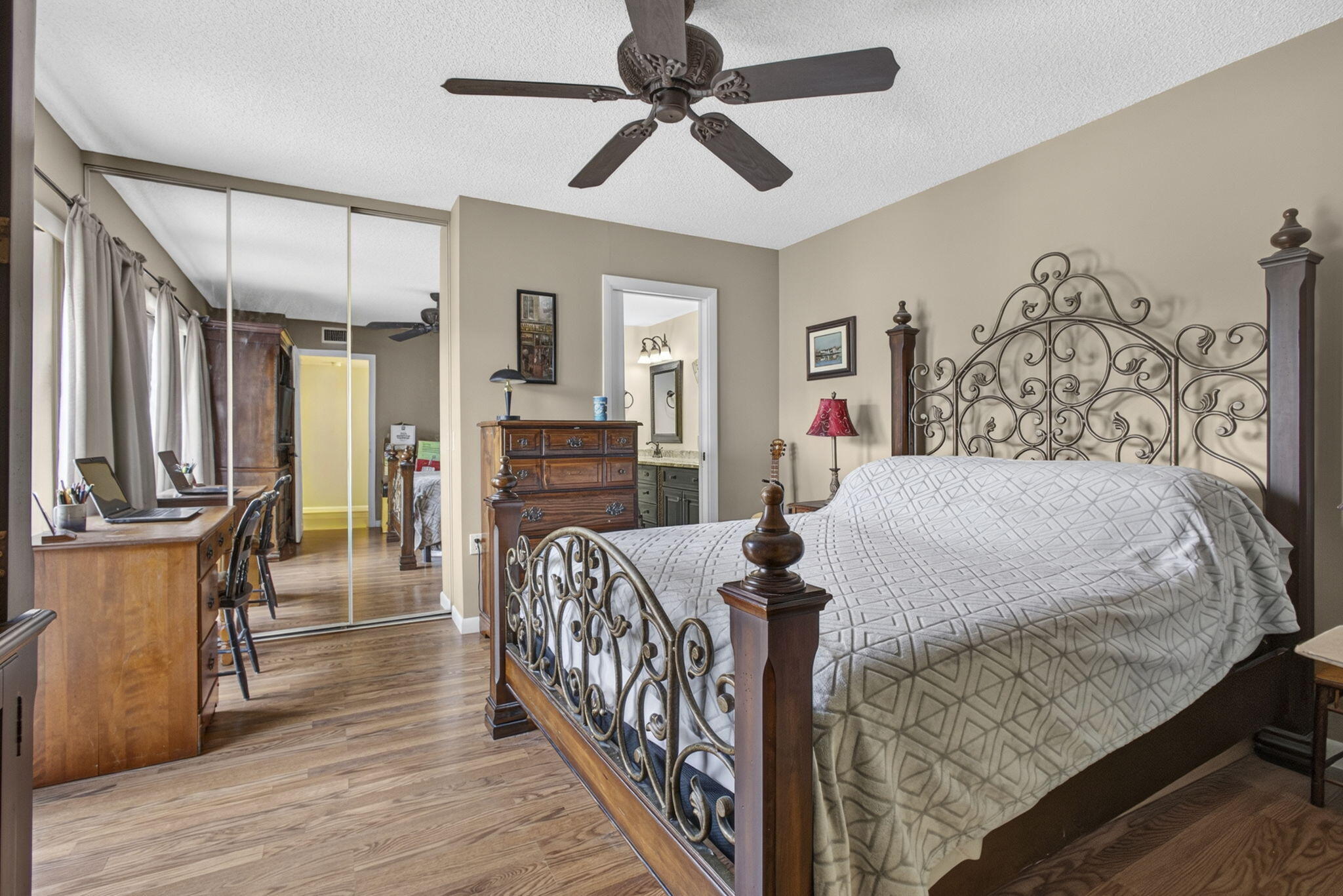 VILLAGE OF SANDALWOOD LAKES SOUTH - Residential
