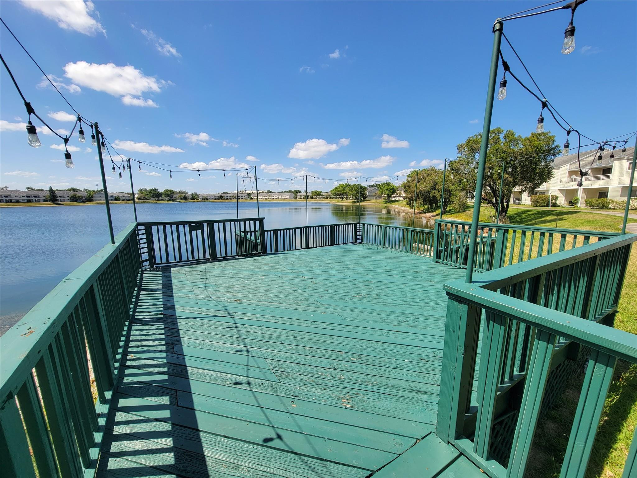 SUMMER LAKE - Residential Lease