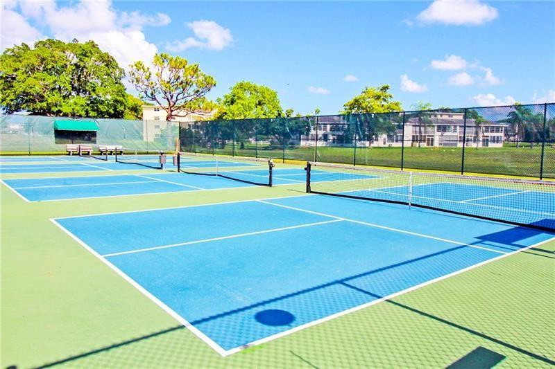WESTBURY I CONDO UNIT 147 - Residential
