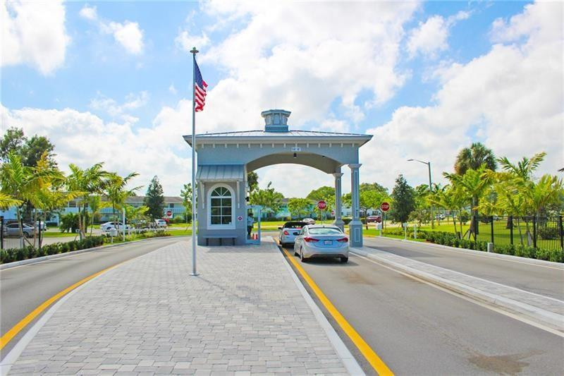 WESTBURY I CONDO UNIT 147 - Residential