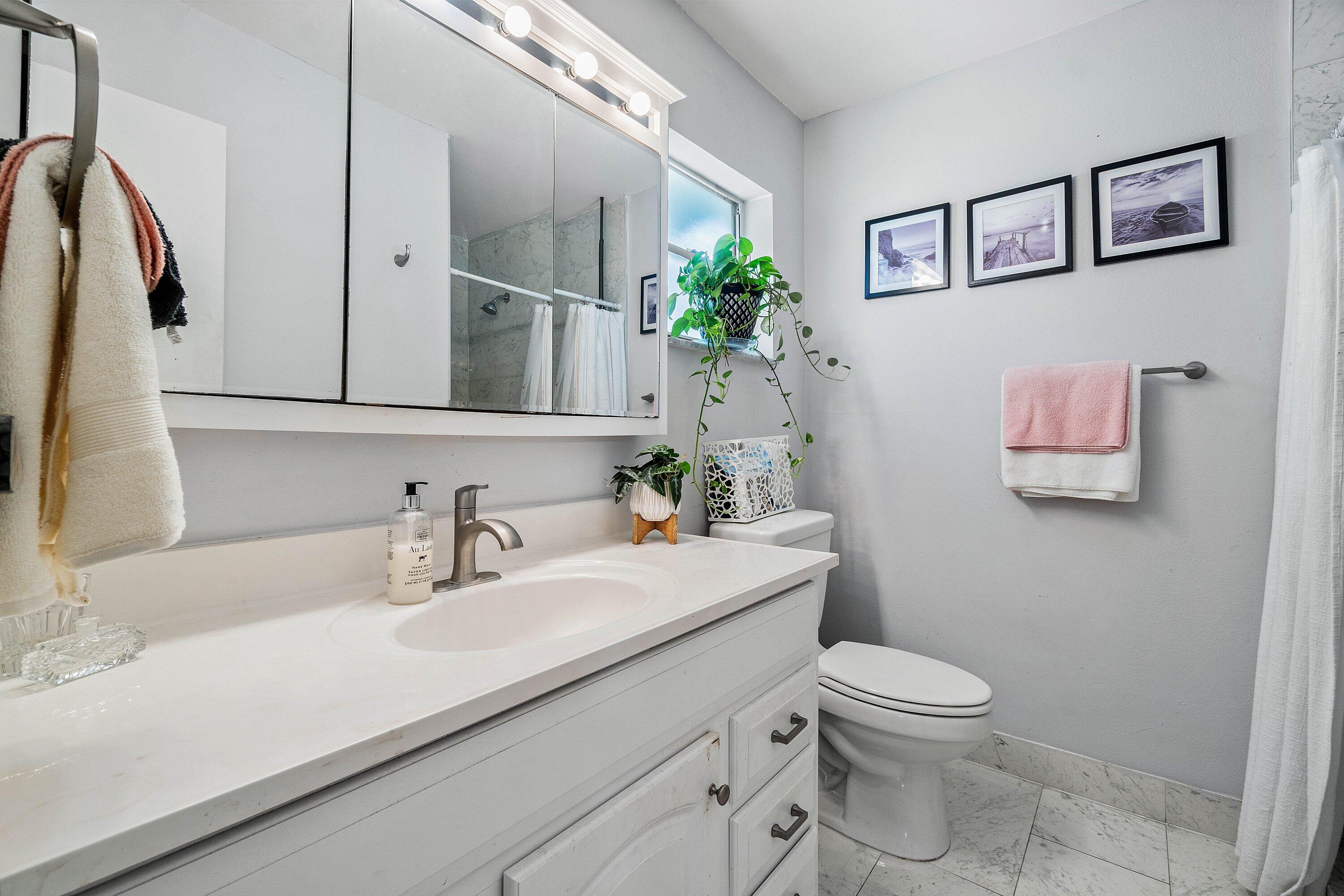 PALM BEACH LEISUREVILLE SEC 2 - Residential
