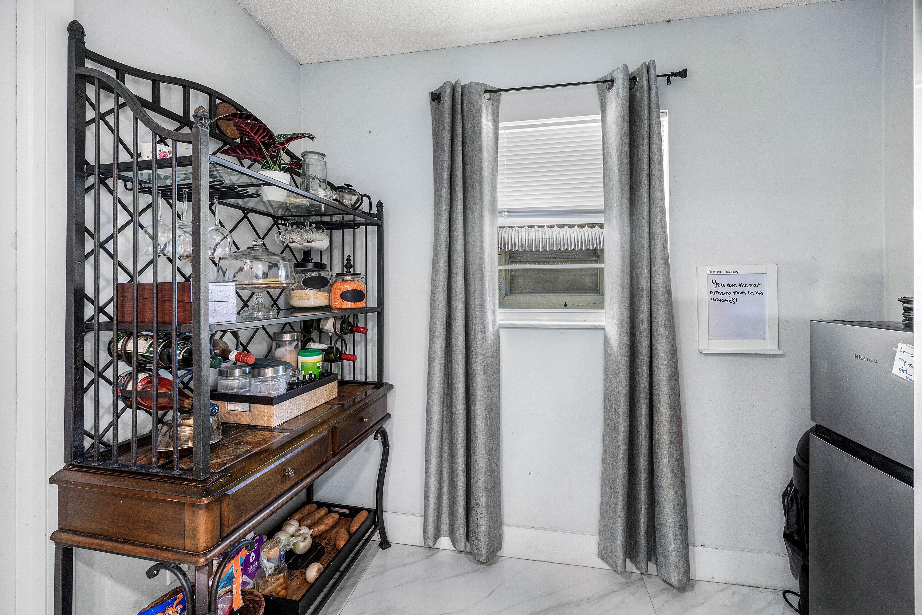 PALM BEACH LEISUREVILLE SEC 2 - Residential