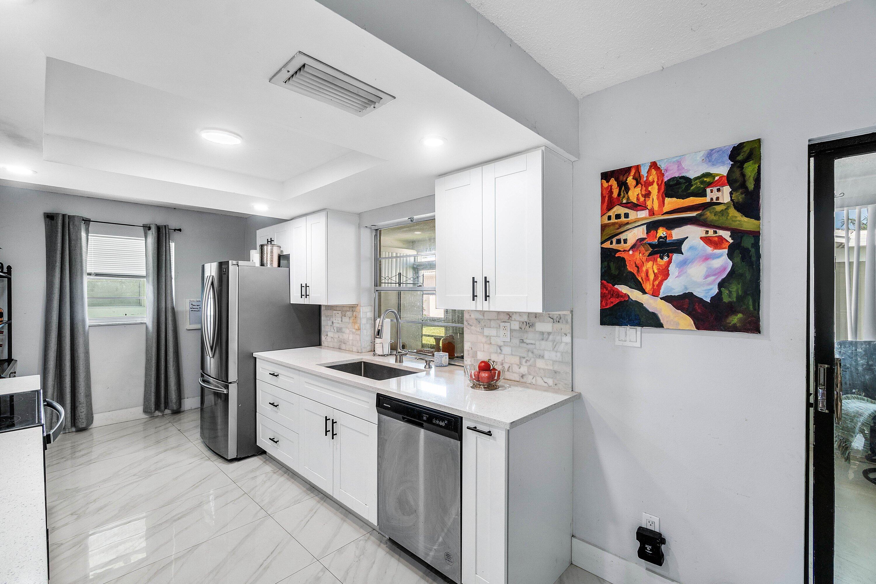 PALM BEACH LEISUREVILLE SEC 2 - Residential