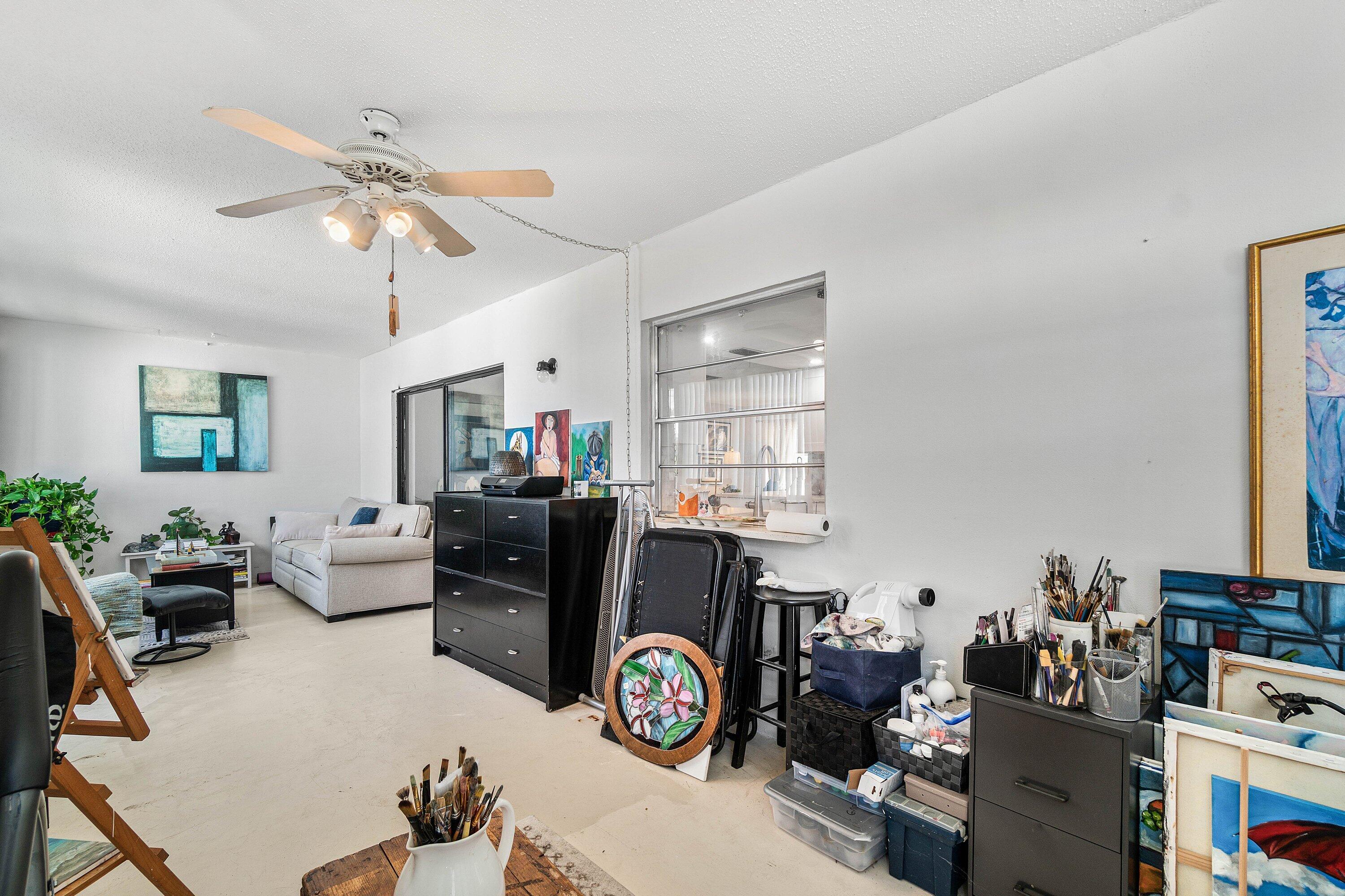 PALM BEACH LEISUREVILLE SEC 2 - Residential