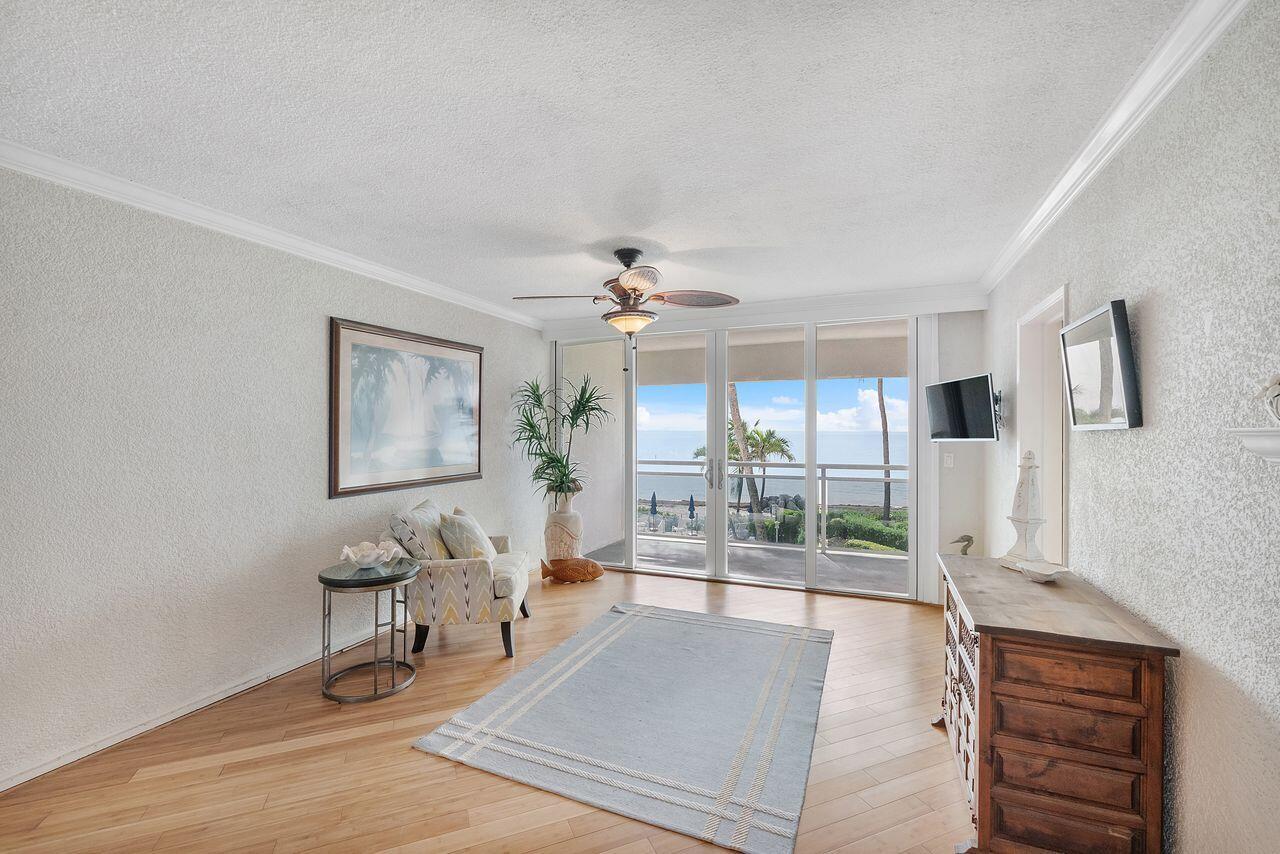 COVE BEACH CLUB CO-OP - Residential