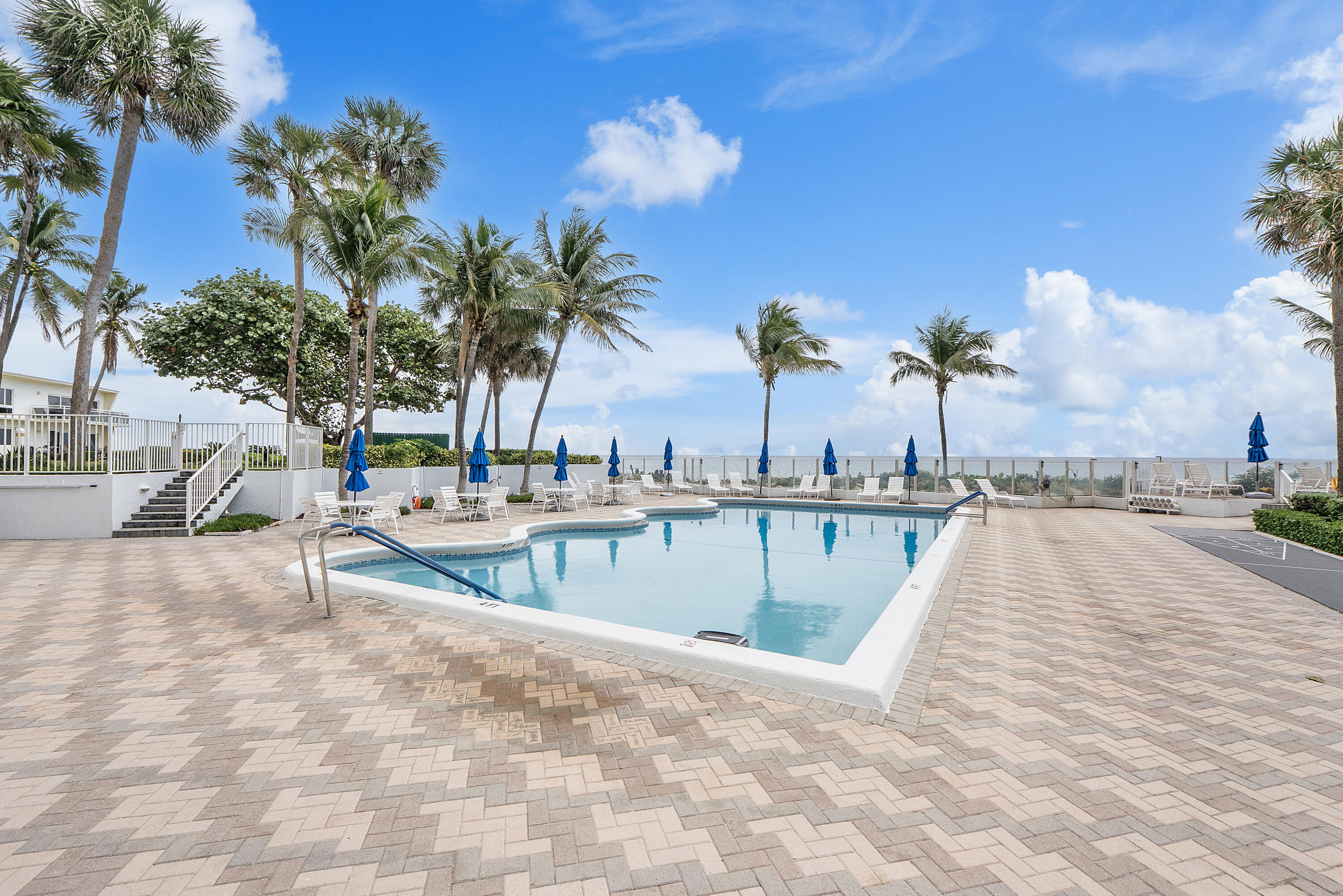 COVE BEACH CLUB CO-OP - Residential
