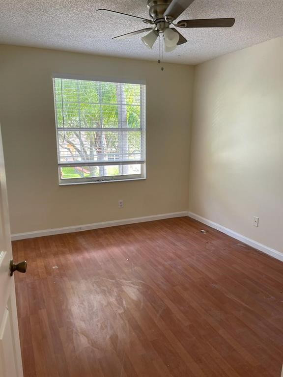 SILVER LAKES PHASE III - Residential Lease