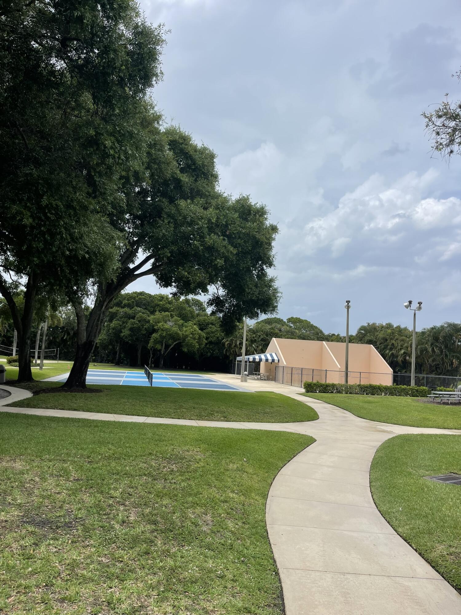 VILLAGE OF SANDALWOOD LAKES 2 - Residential Lease
